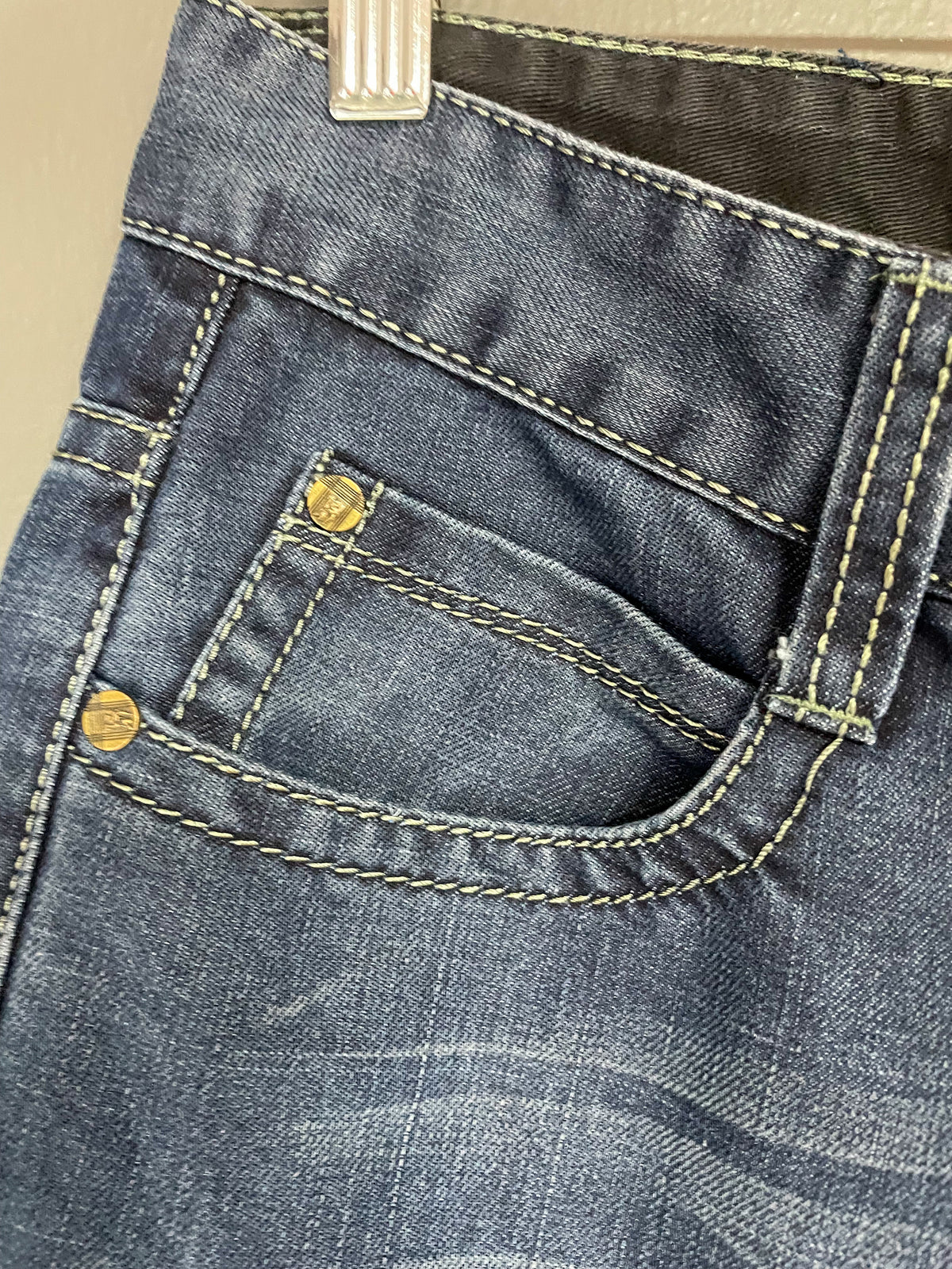 Burberry London Denim Jeans - 33 (Medium)