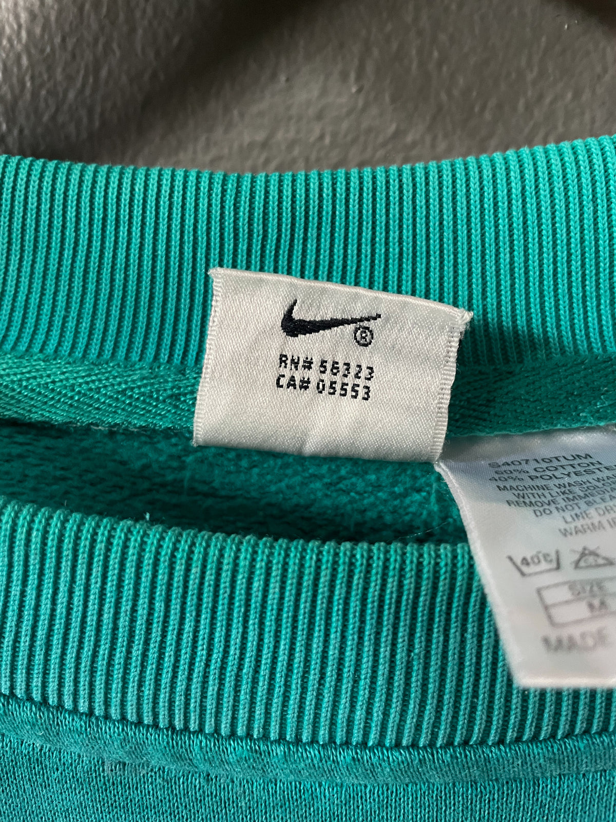 Nike Sports Logo Sweater - Large