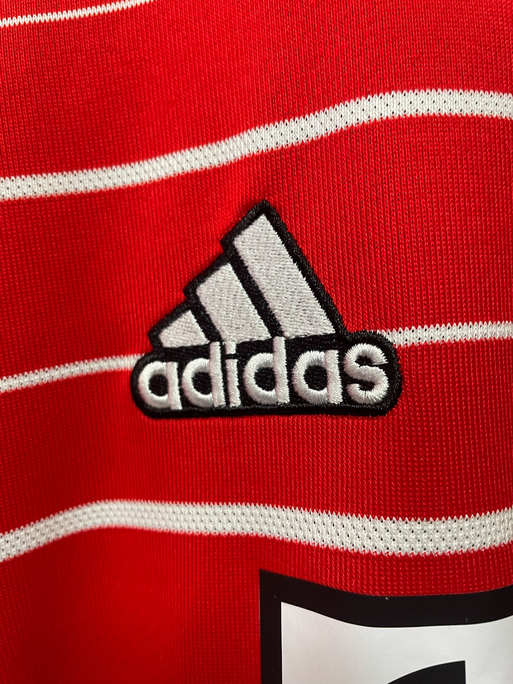 FC Bayern Munich 2022/23 Adidas Home Football Jersey - Large