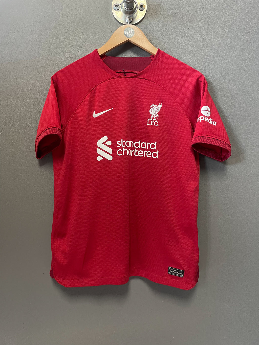 Liverpool FC 2022/23 Nike Home Football Jersey - Small
