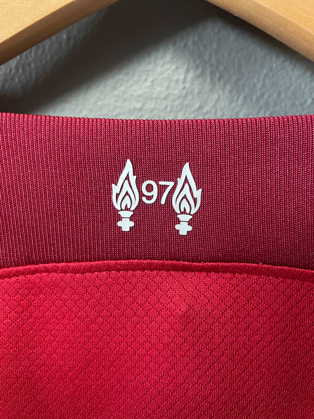 Liverpool FC 2022/23 Nike Home Football Jersey - Small