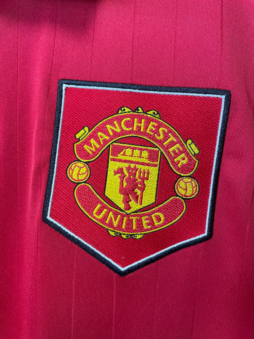 Manchester United 2022/23 Adidas Home Football Jersey - Large