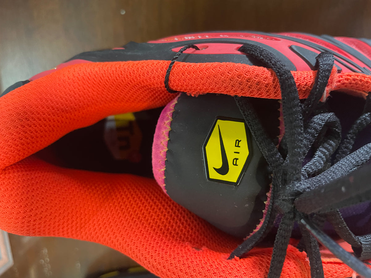 NIke Air Max Plus Drift "All Day" Sneakers - UK9