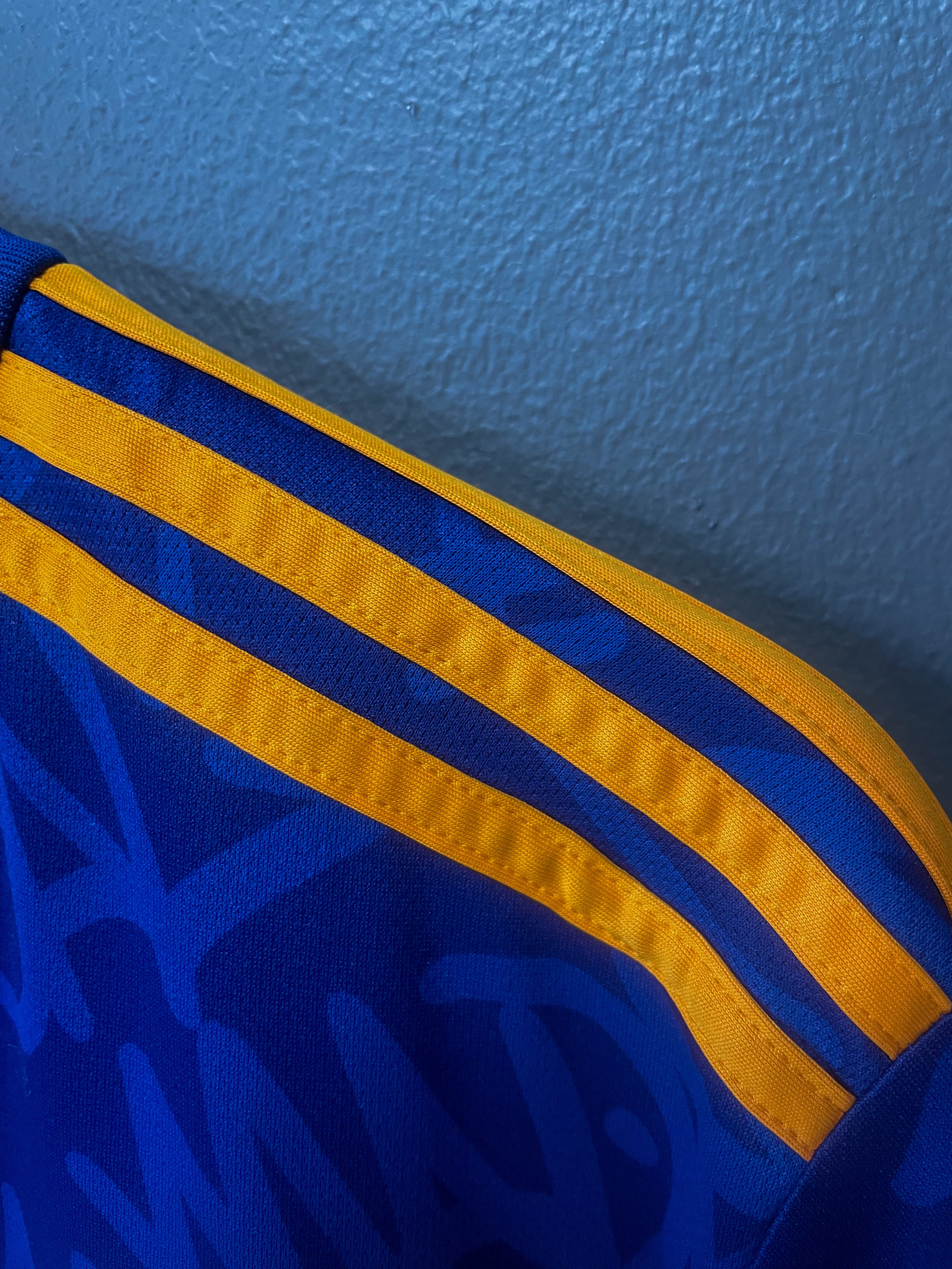 Real Madrid 2021/22 Adidas Away Football Jersey - Extra Large