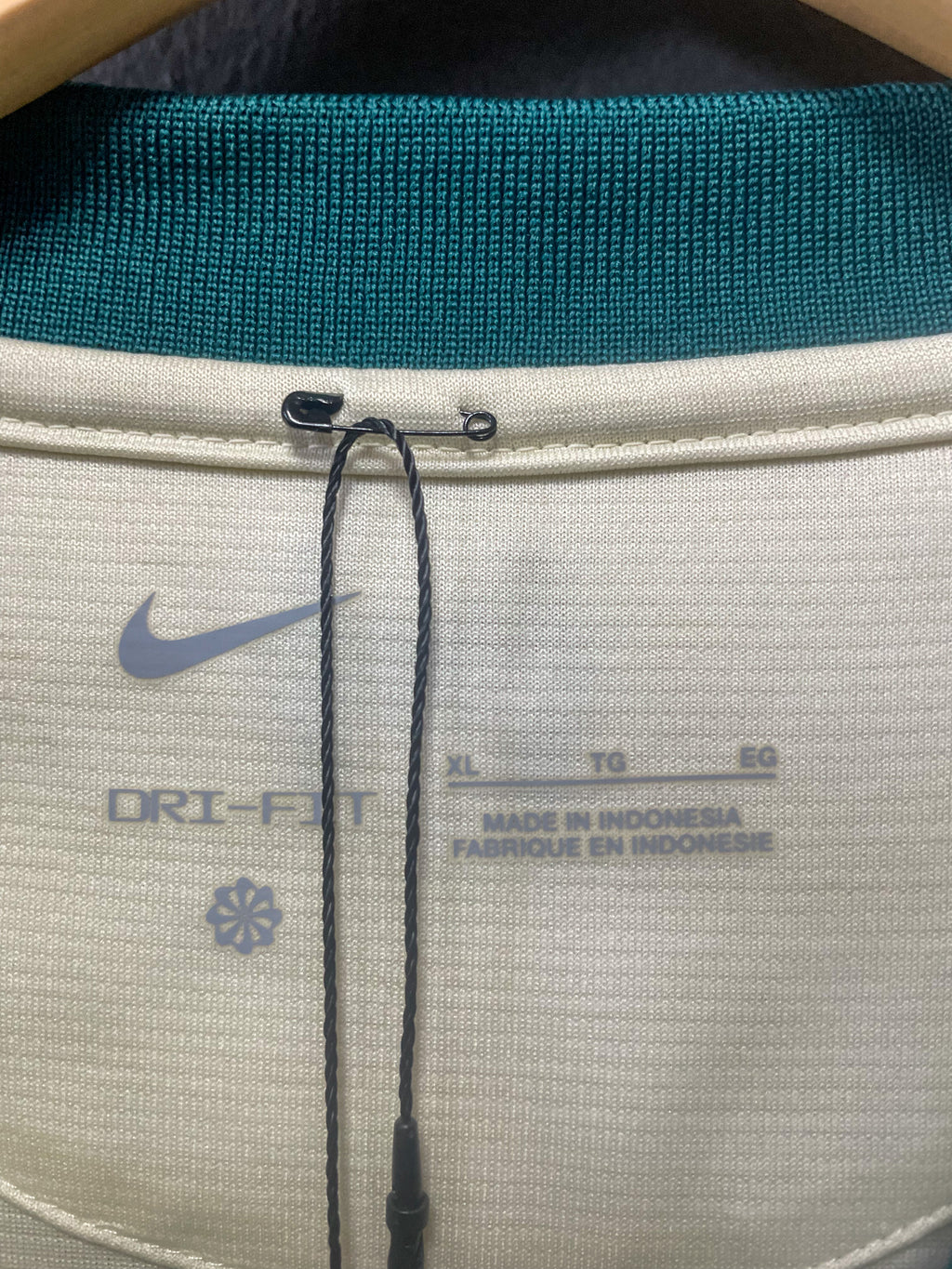 Liverpool FC 2021/22 Nike Away Football Jersey - Extra Large