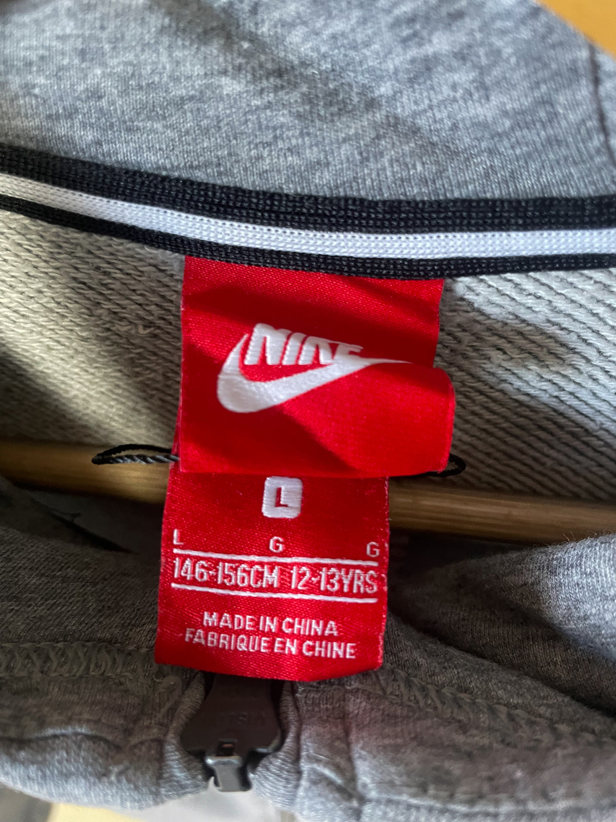 Nike Swoosh Active Hoodie - Small