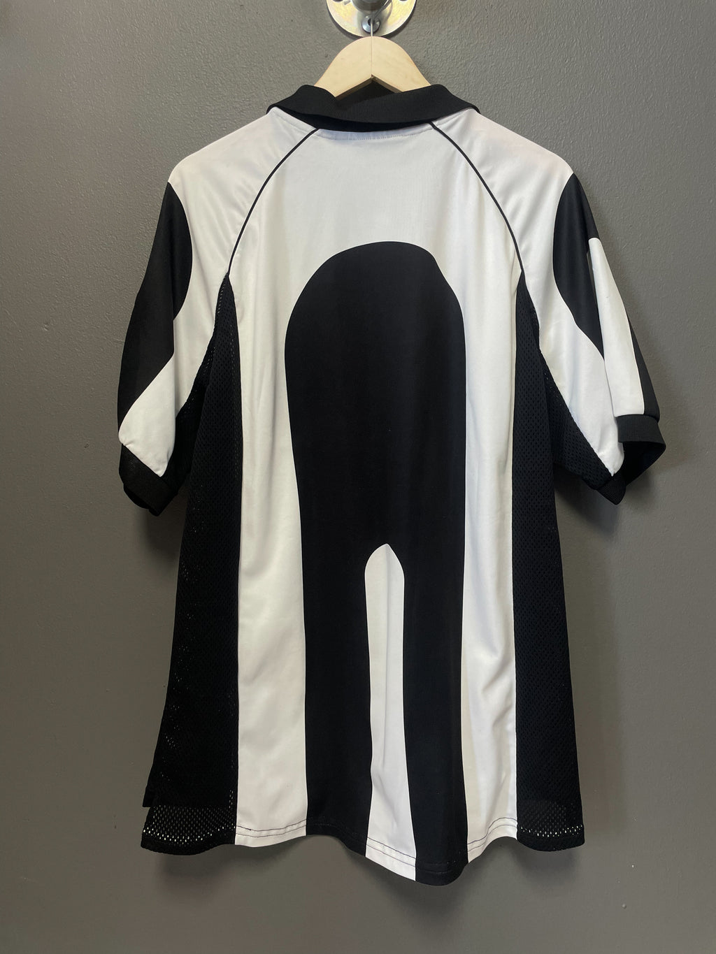 Juventus FC 1997/98 Kappa Home Football Jersey - Extra Large