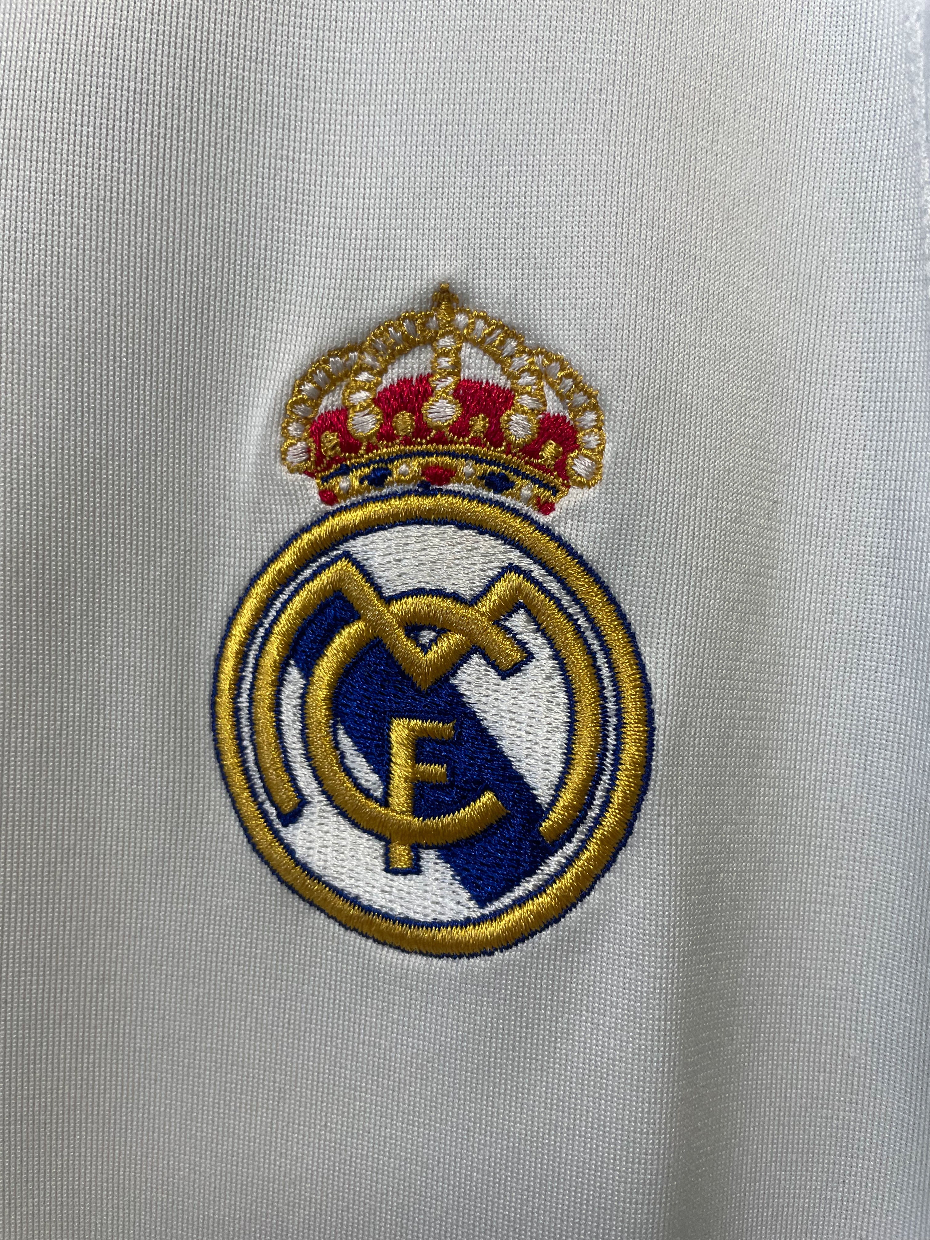 Real Madrid 2004/05 Adidas Prematch Football Jersey - Medium