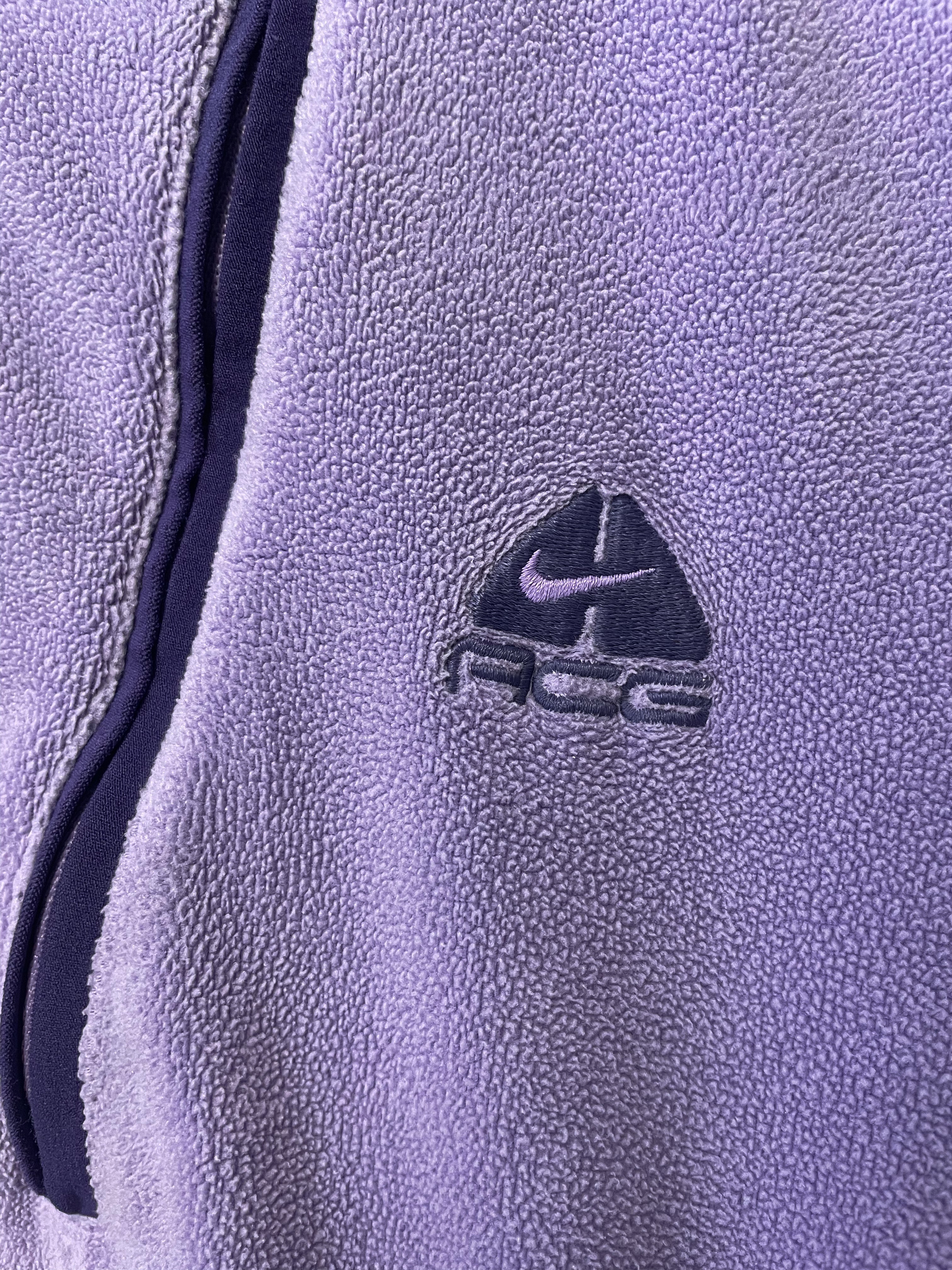 Nike ACG Ladies Active 1/4 Zip Sweater - Small