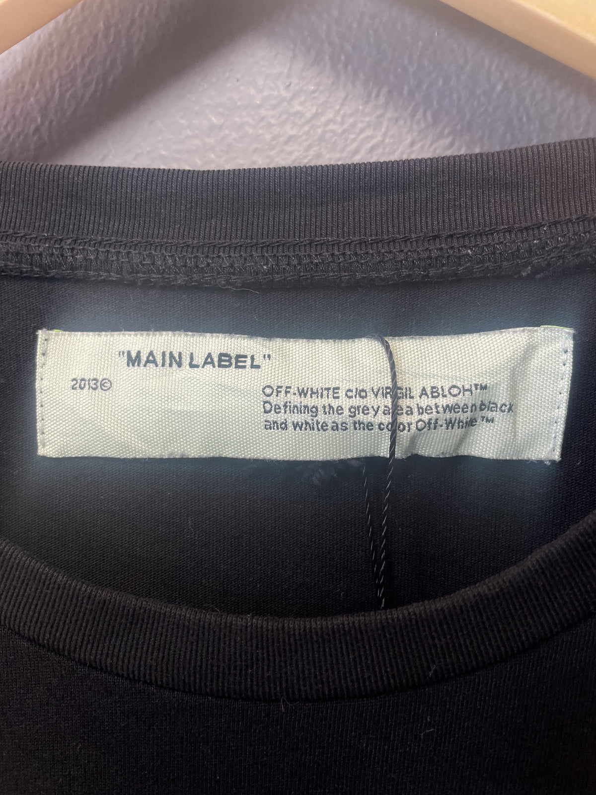 OFF-White Tape Cross Tee - Large