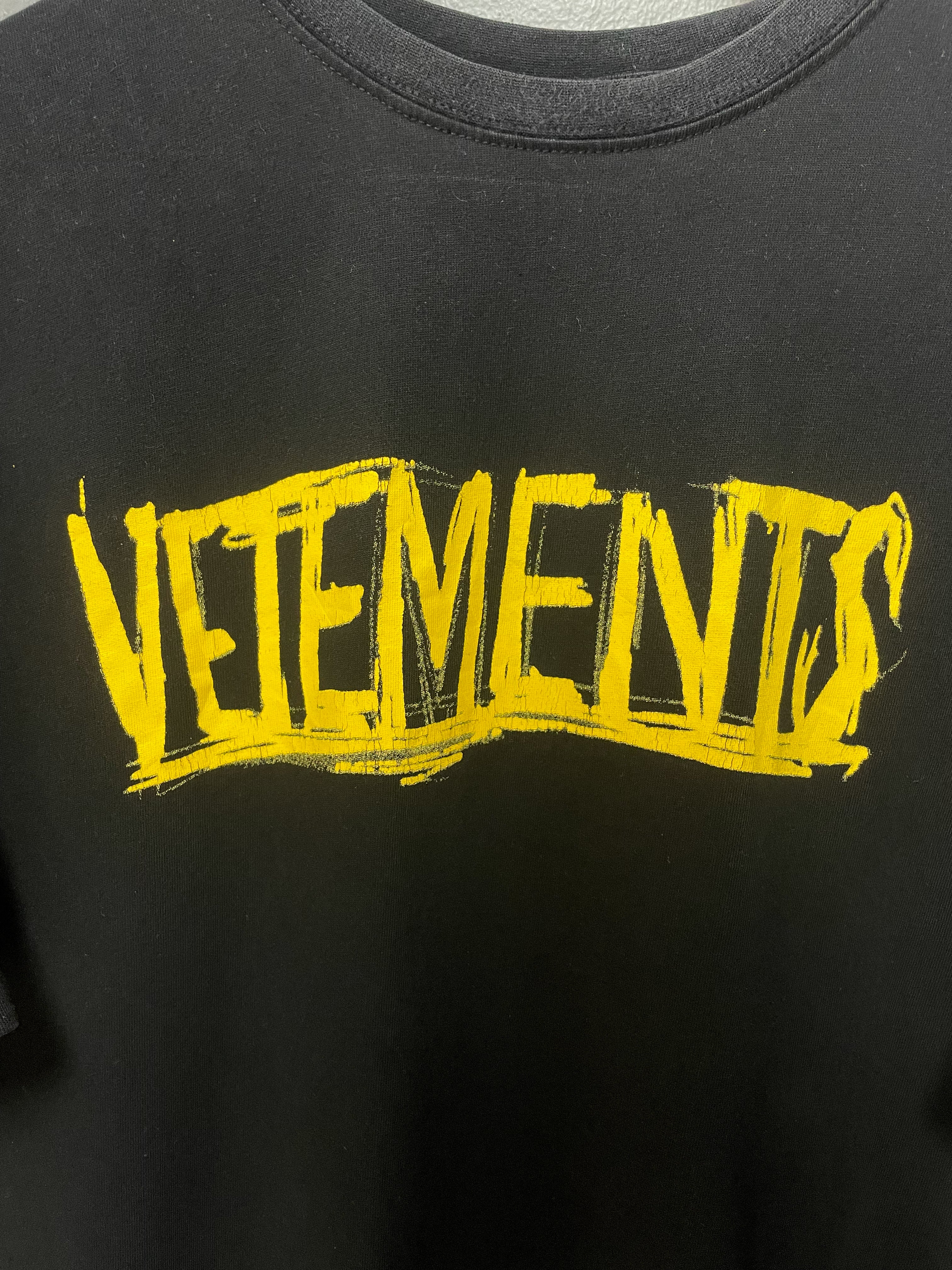 Vetements World Tour - Large