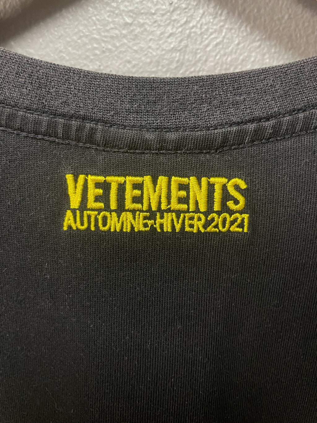 Vetements World Tour - Large