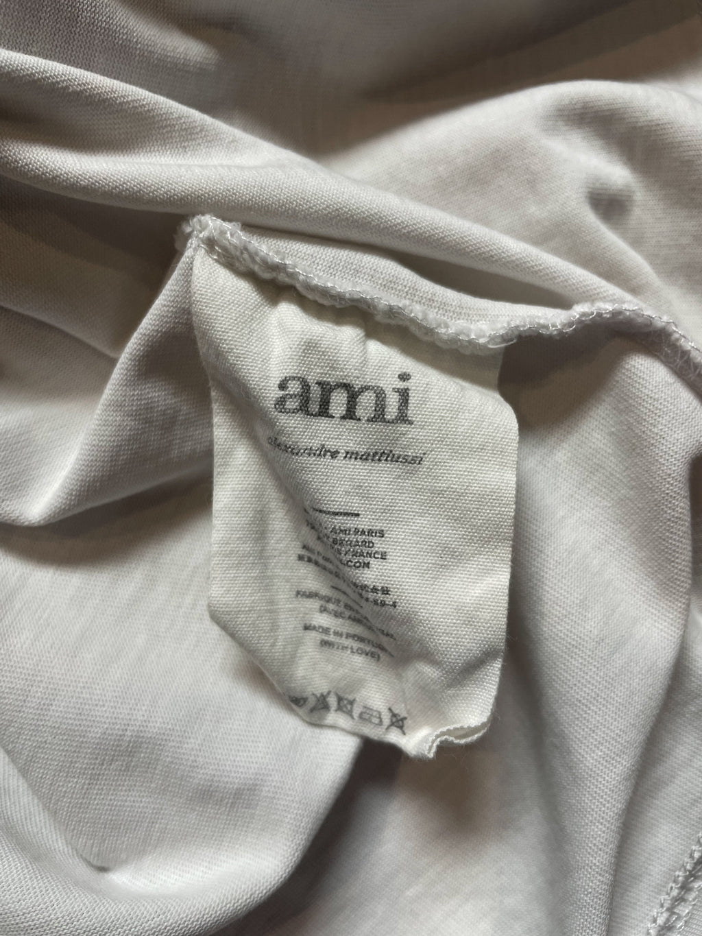 Ami Small Logo Tee - Medium