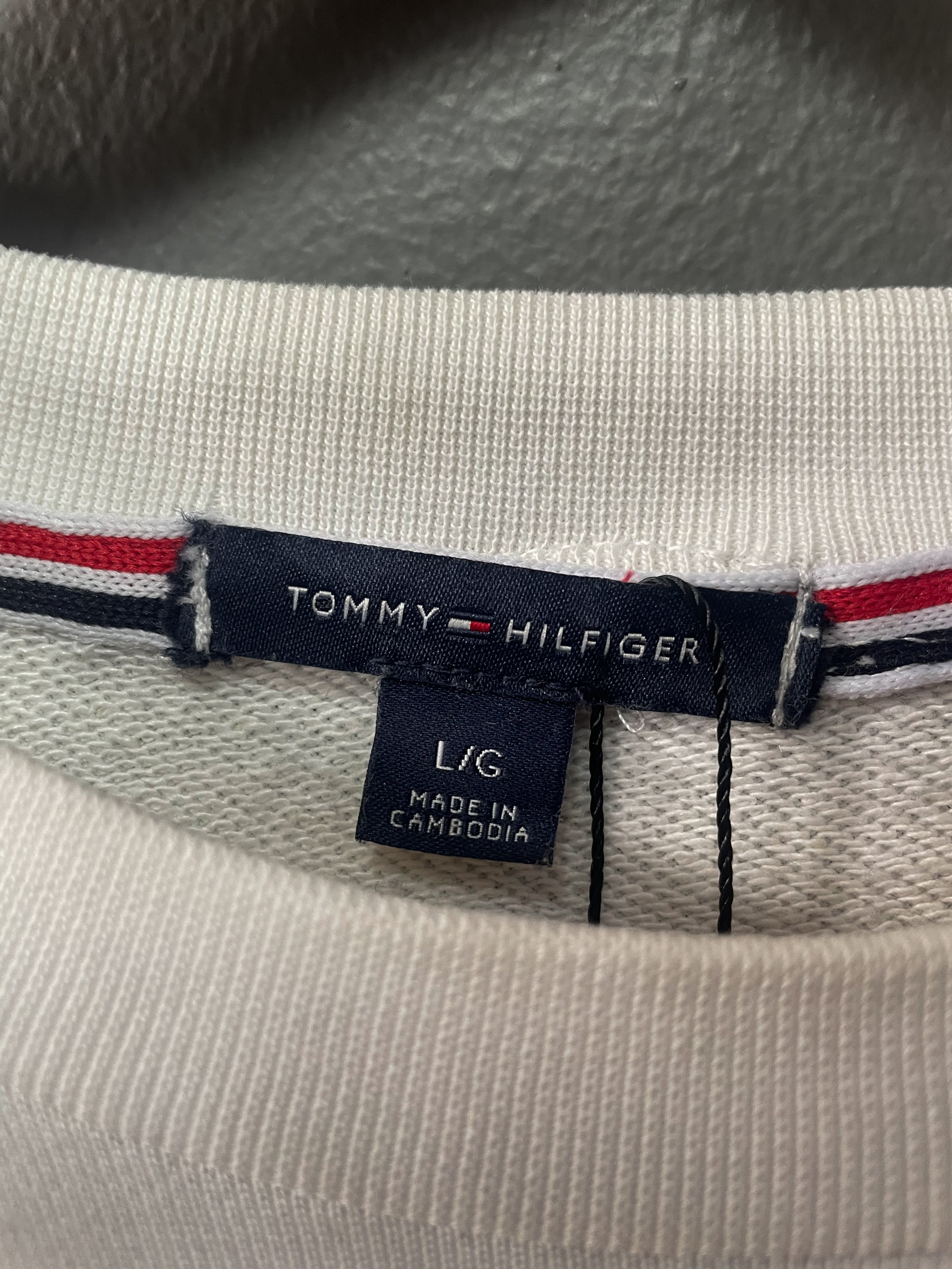 Tommy Hilfiger Stripe Sweater - Large