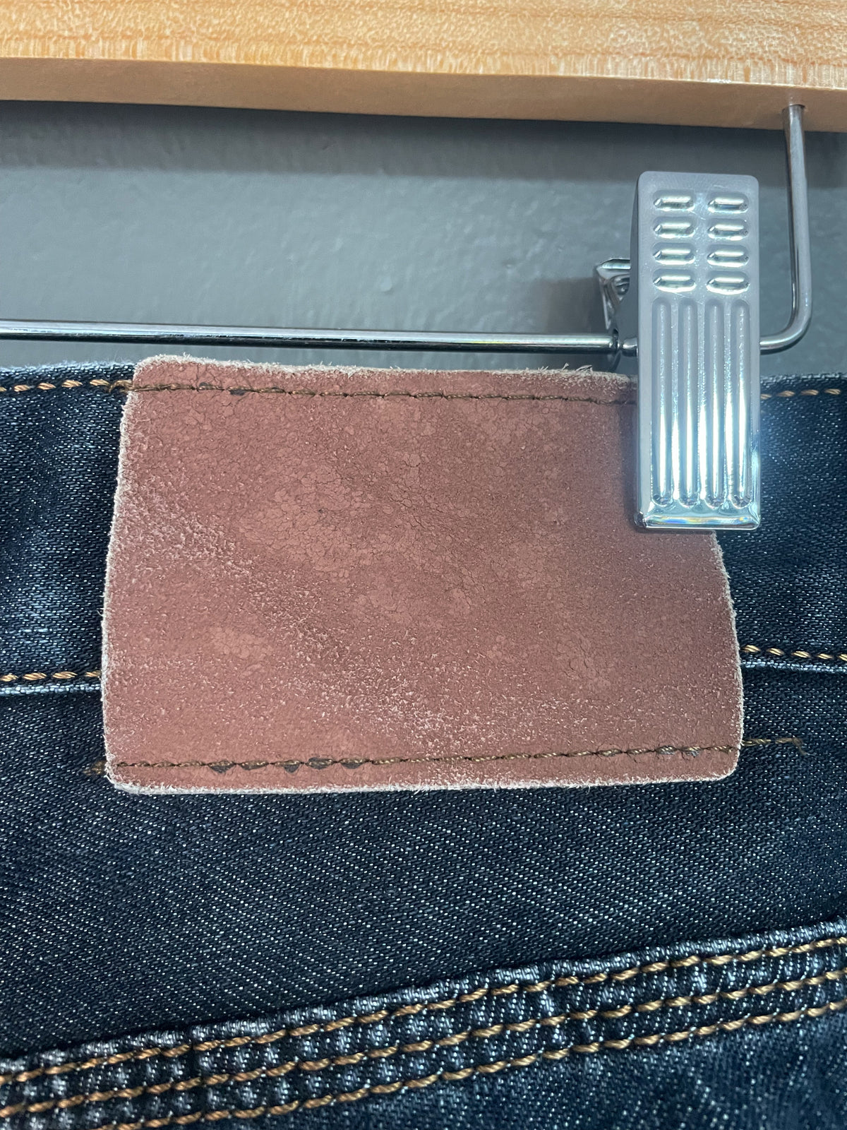 Burberry Denim Jeans - 34 (Large)