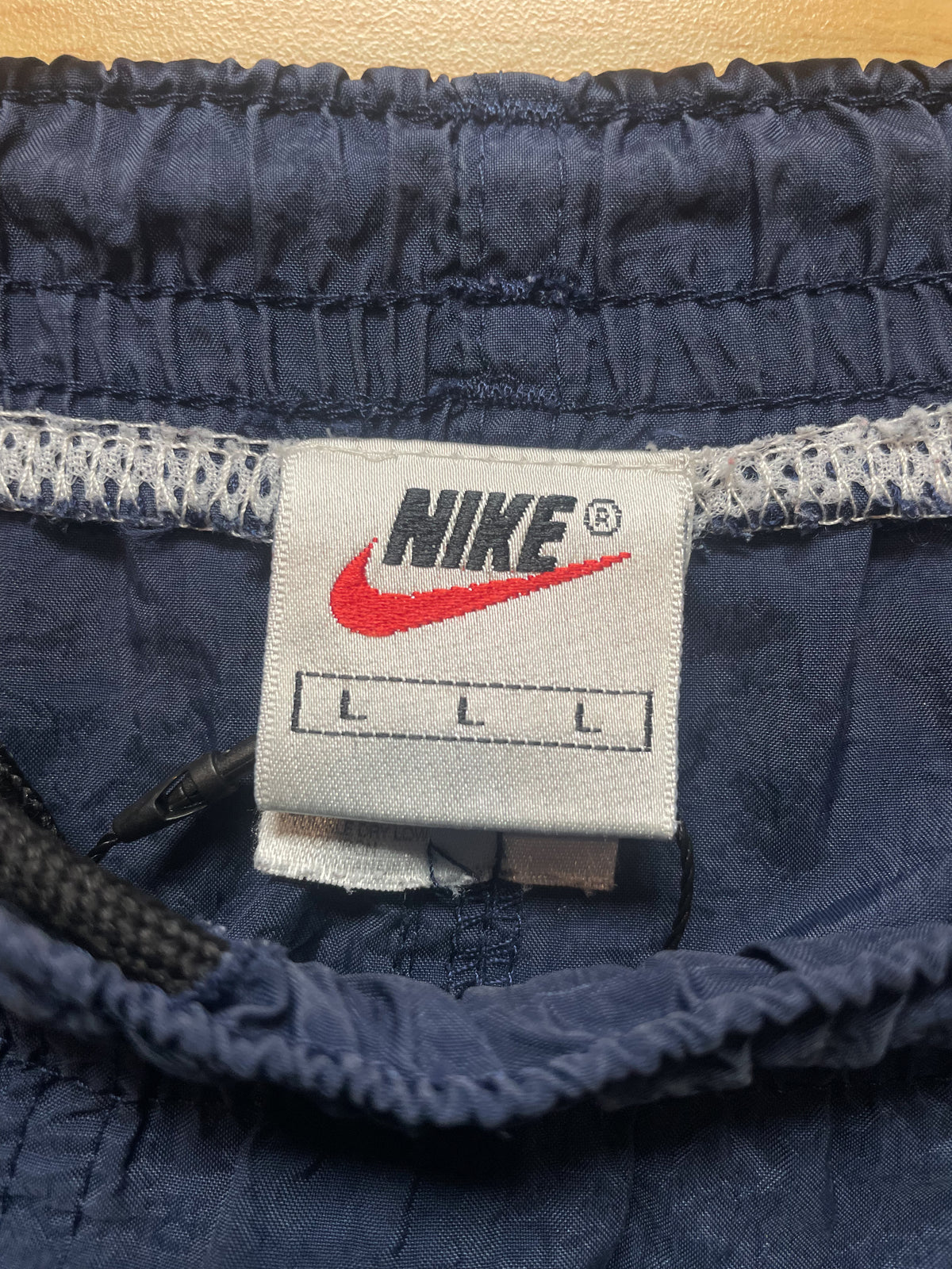 Nike Retro Side Stripe Shorts - Large