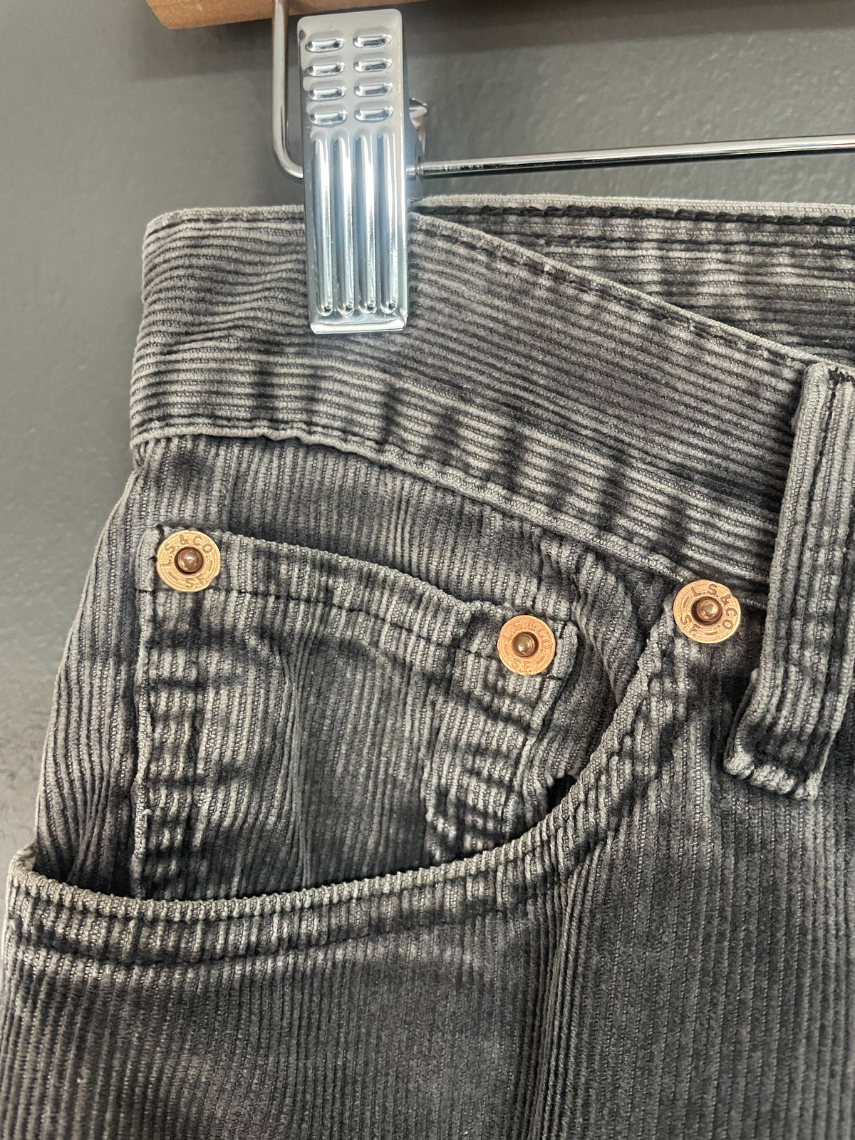 Levi Strauss Corduroy Pants - 29 (Small)