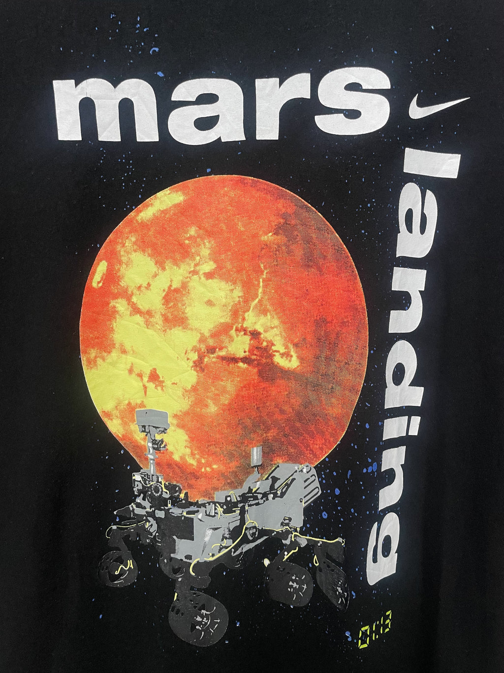 Nike Mars Landing Tee - Large