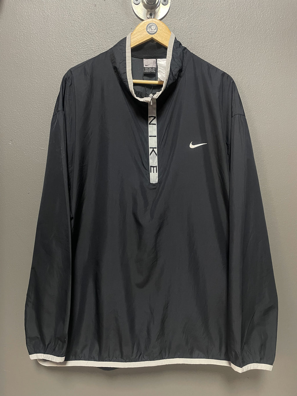 Nike 1/4 Zip Lightweight Jacket - XXL
