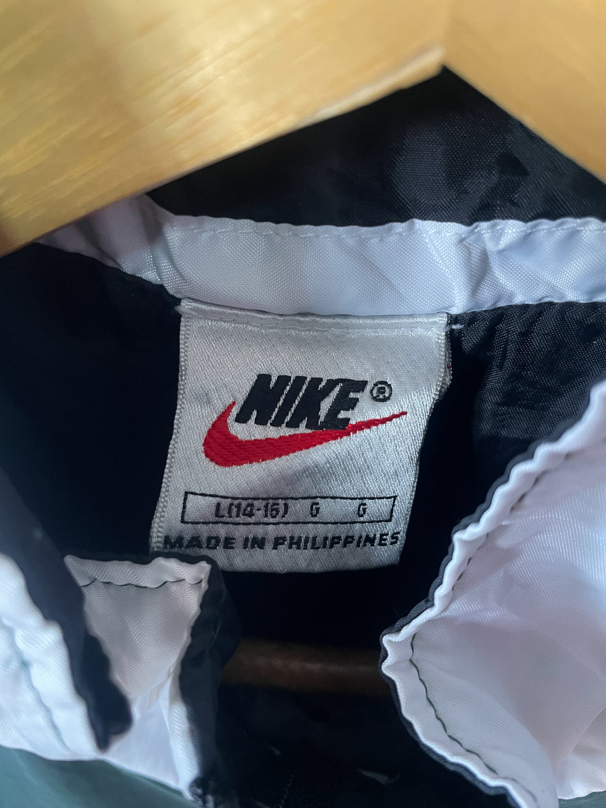 Nike Retro Stripe Jacket - Small