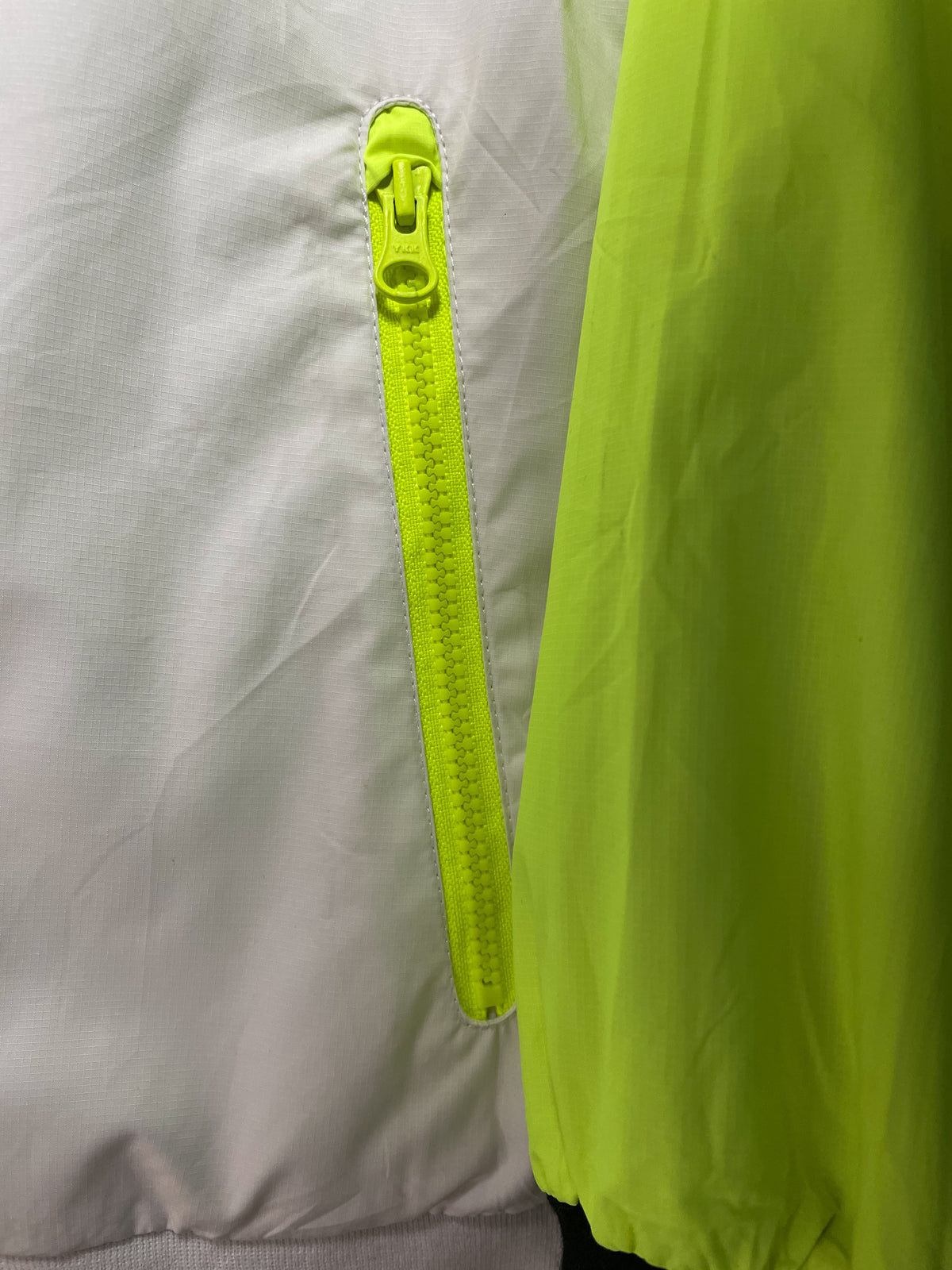 Nike Lightweight Jacket - Small