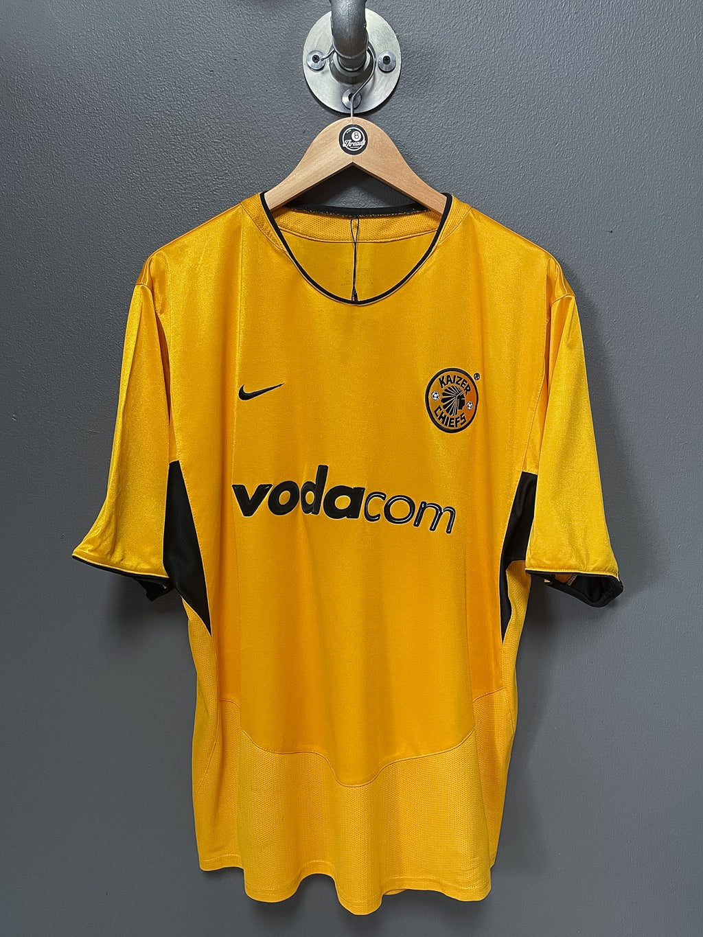 Kaizer Chiefs 2005/06 Nike Home Football Jersey - Extra Large