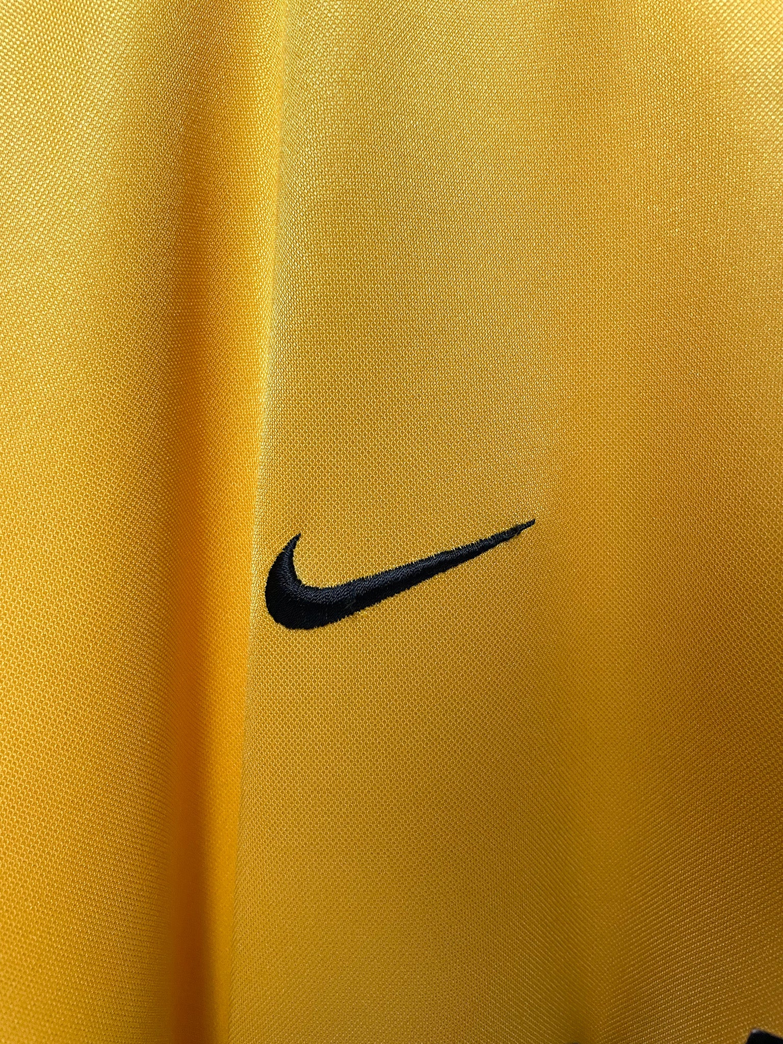 Kaizer Chiefs 2005/06 Nike Home Football Jersey - Extra Large