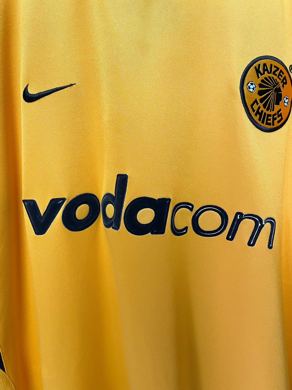 Kaizer Chiefs 2005/06 Nike Home Football Jersey - Extra Large