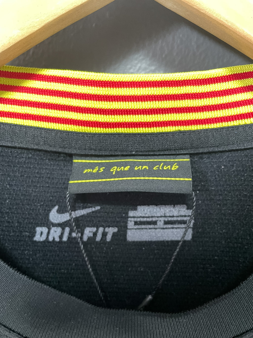FC Barcelona 2013/14 Nike Third Football Jersey - Medium