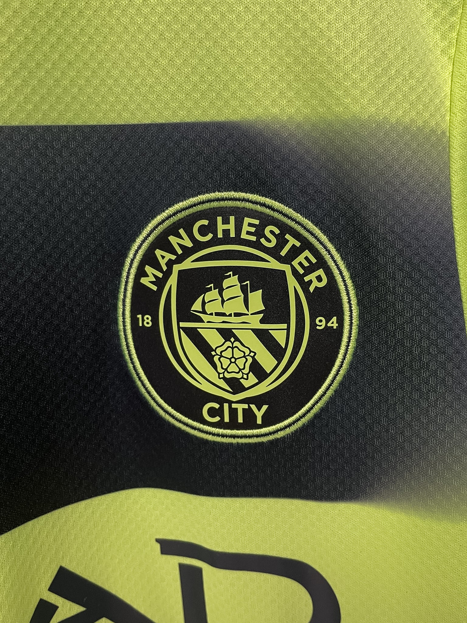 Manchester City 2022/23 Puma Third Football Jersey - XS