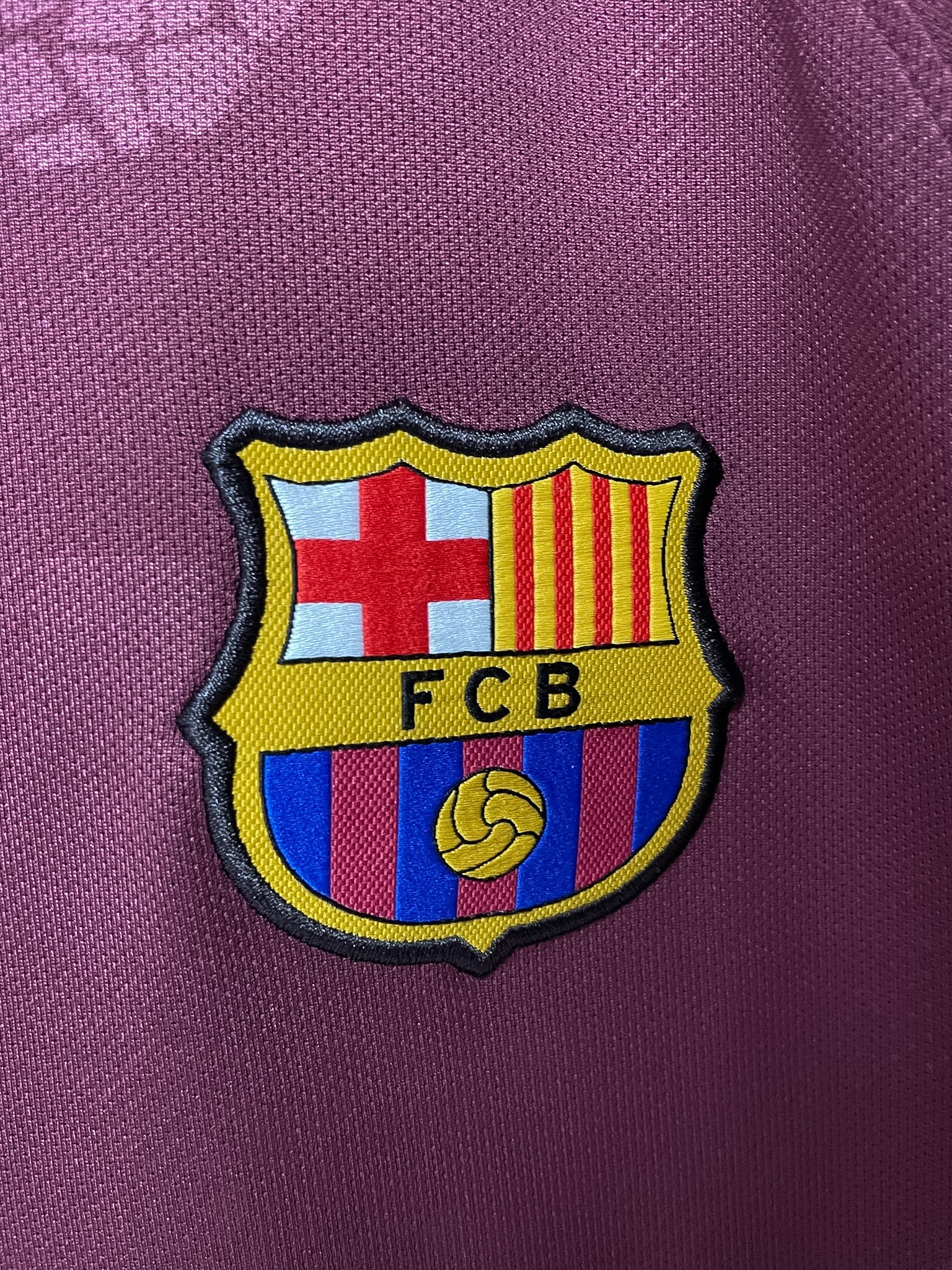 FC Barcelona 2017/18 Nike Third Football Jersey - Large