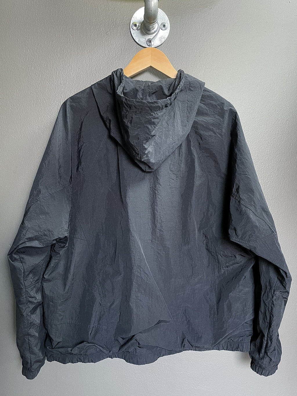 Nike Small Logo Windbreaker - Large