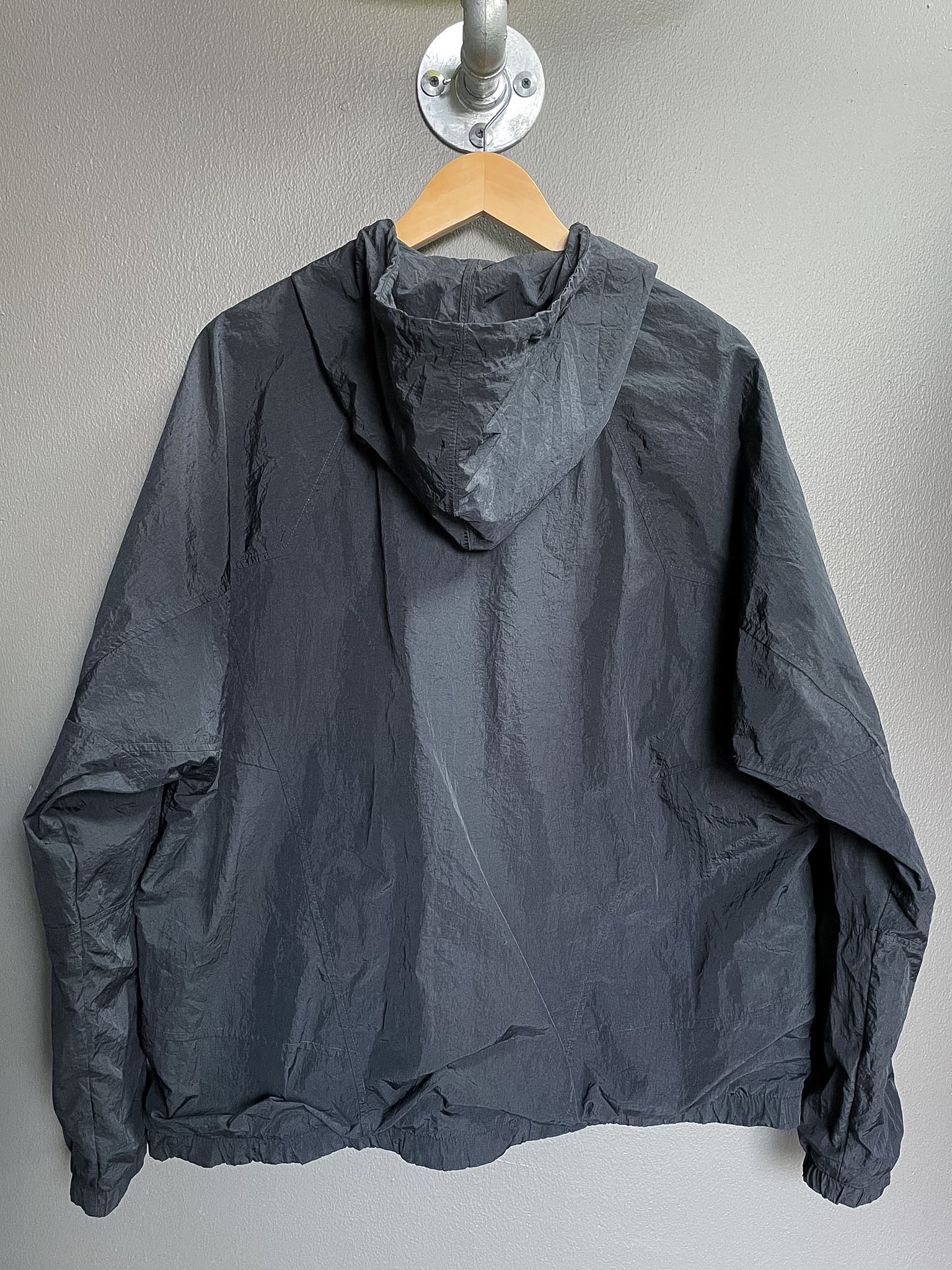 Nike Small Logo Windbreaker - Large