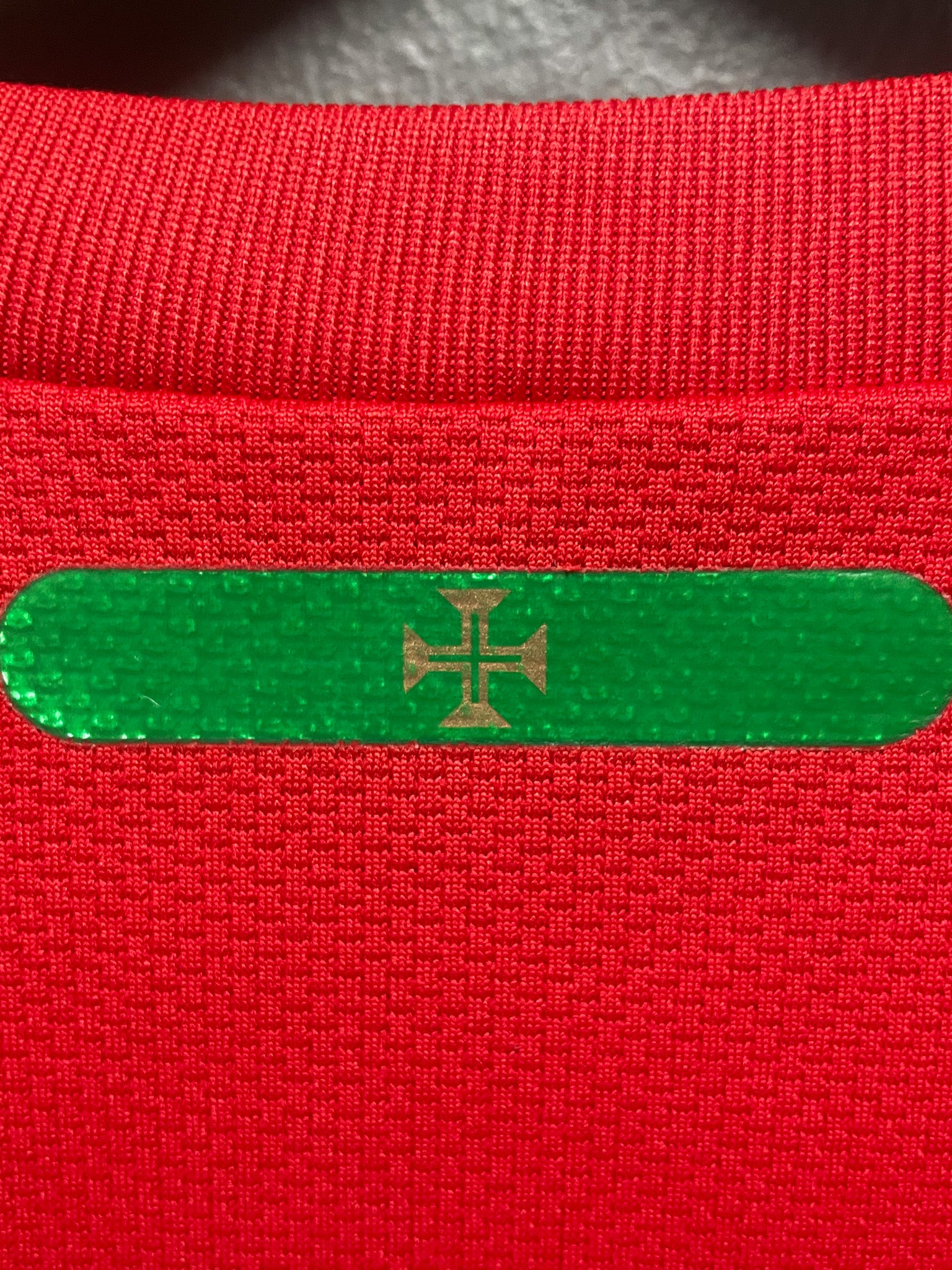 Portugal 2010 Nike Home Football Jersey - Medium