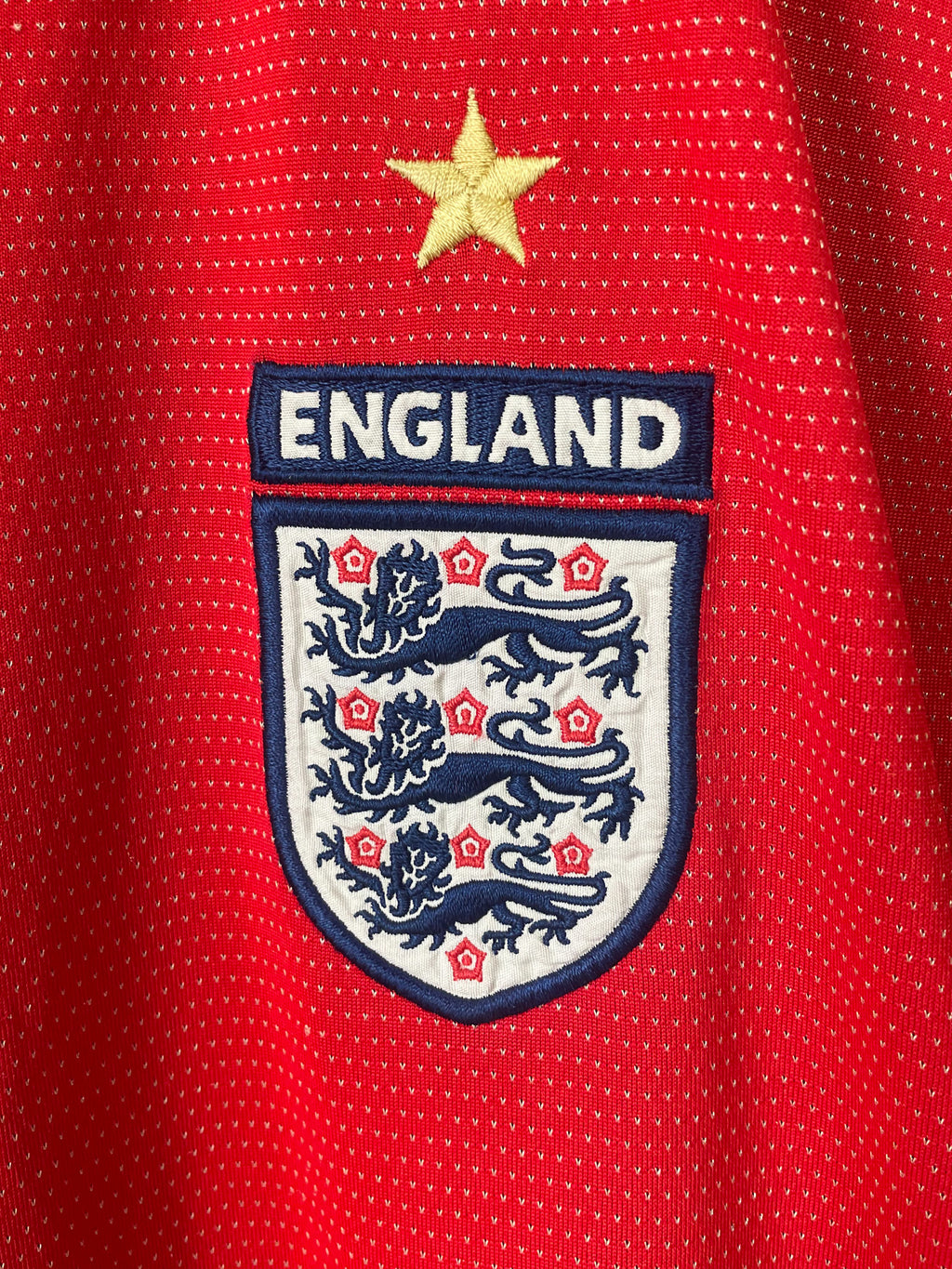 England 2004 Umbro Away Football Jersey - Extra Large