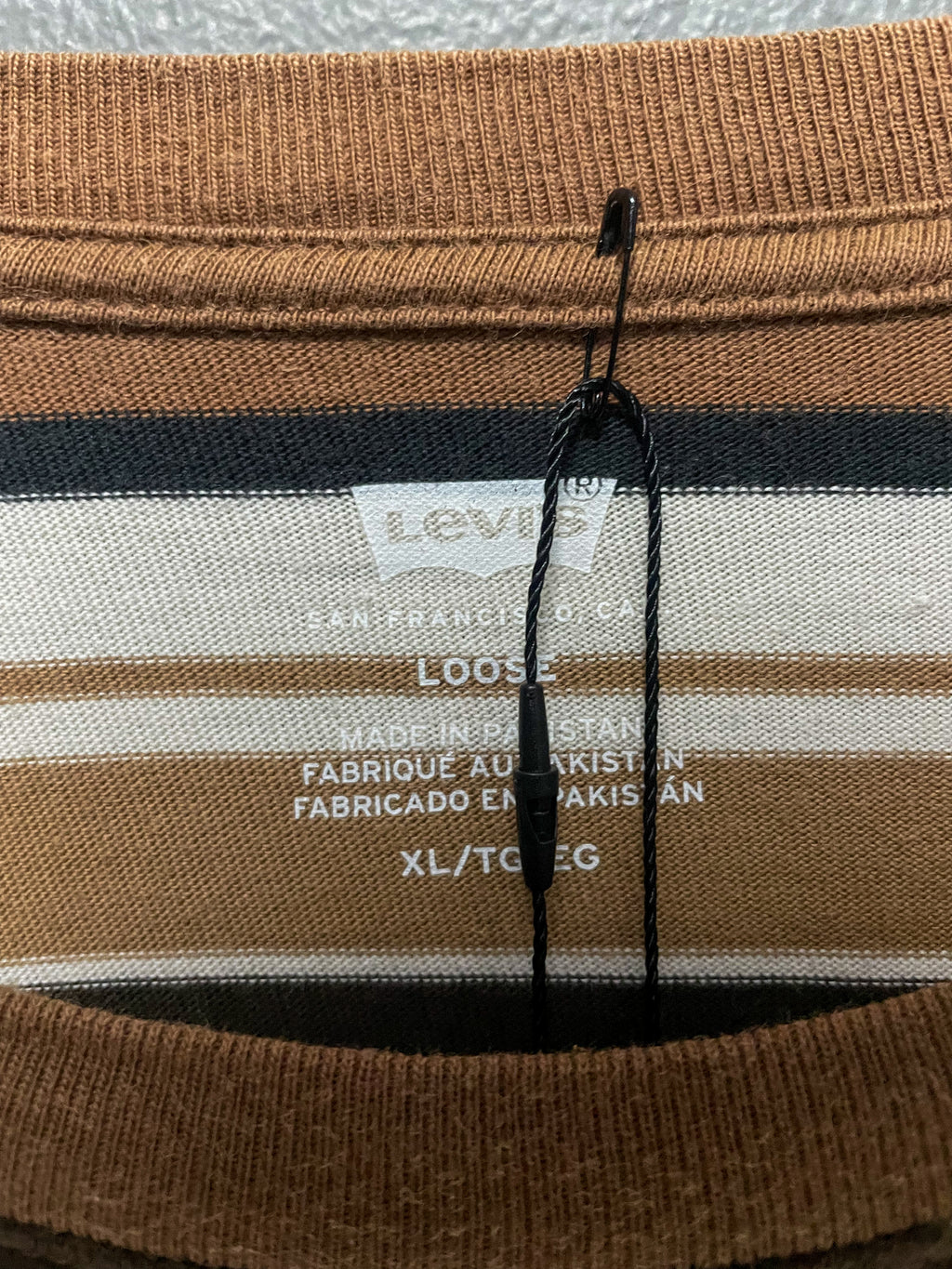 Levi Strauss Stripe Tee - Extra Large