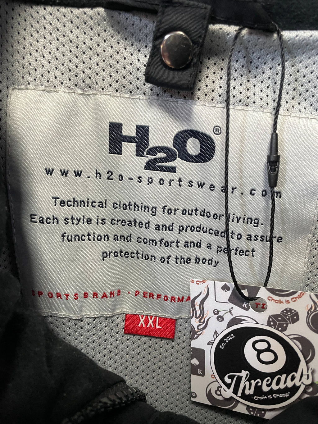 H2O Outdoor Jacket - Large