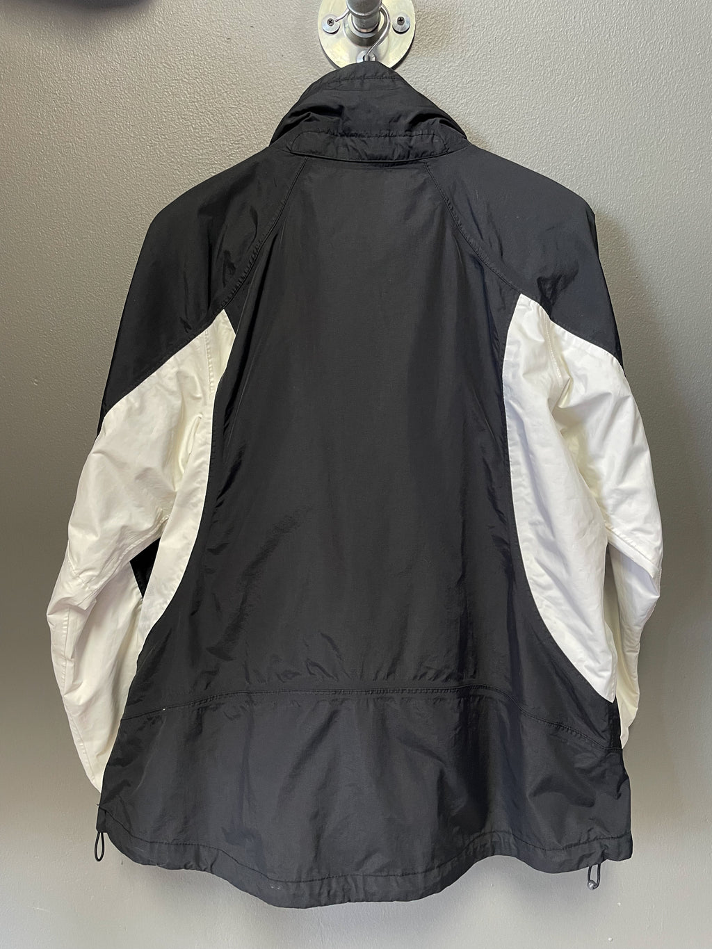 H2O Outdoor Jacket - Large