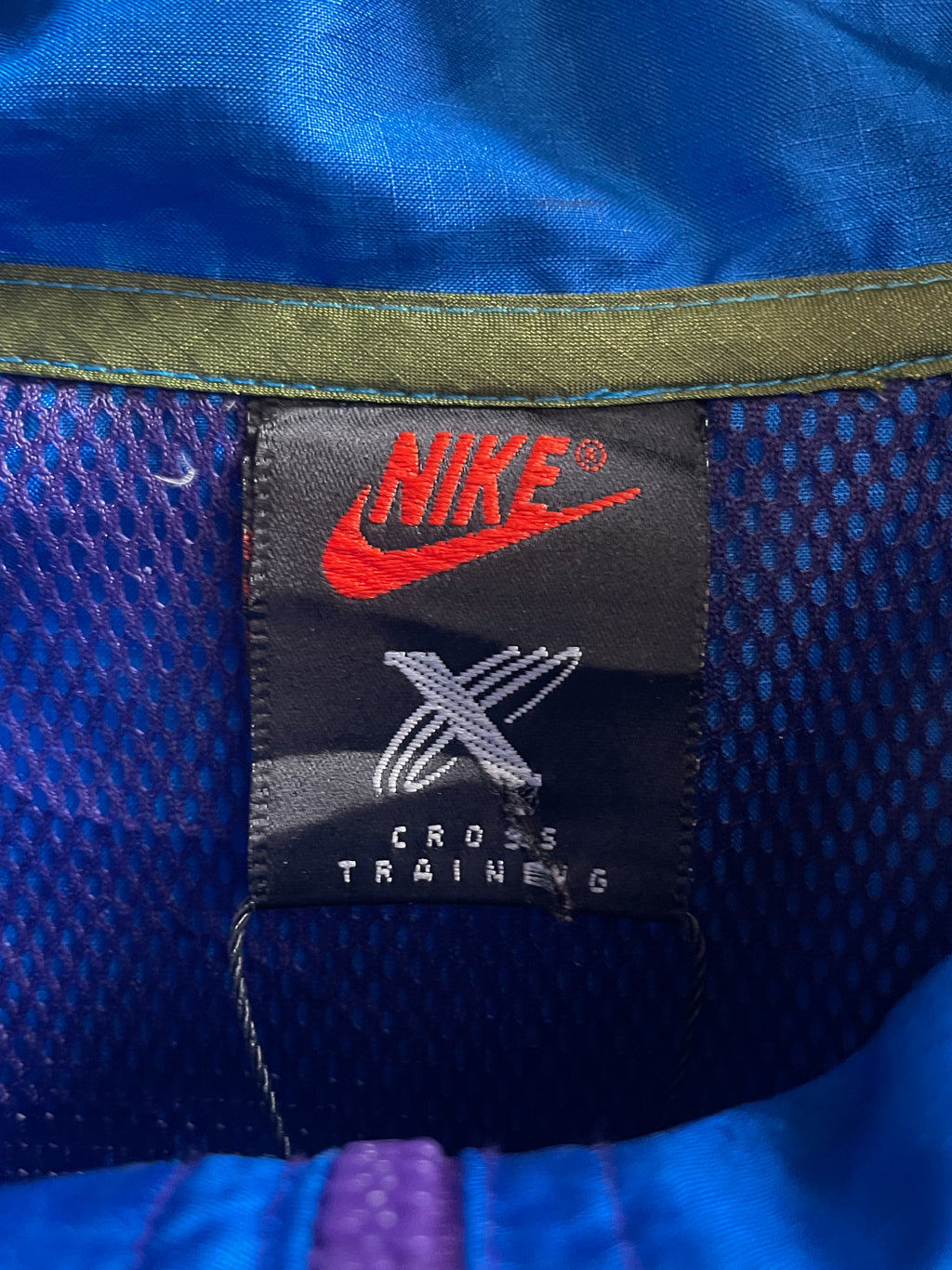 Nike Cross Trainer Windbreaker - Large
