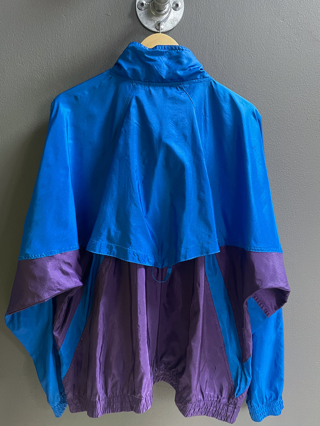 Nike Cross Trainer Windbreaker - Large