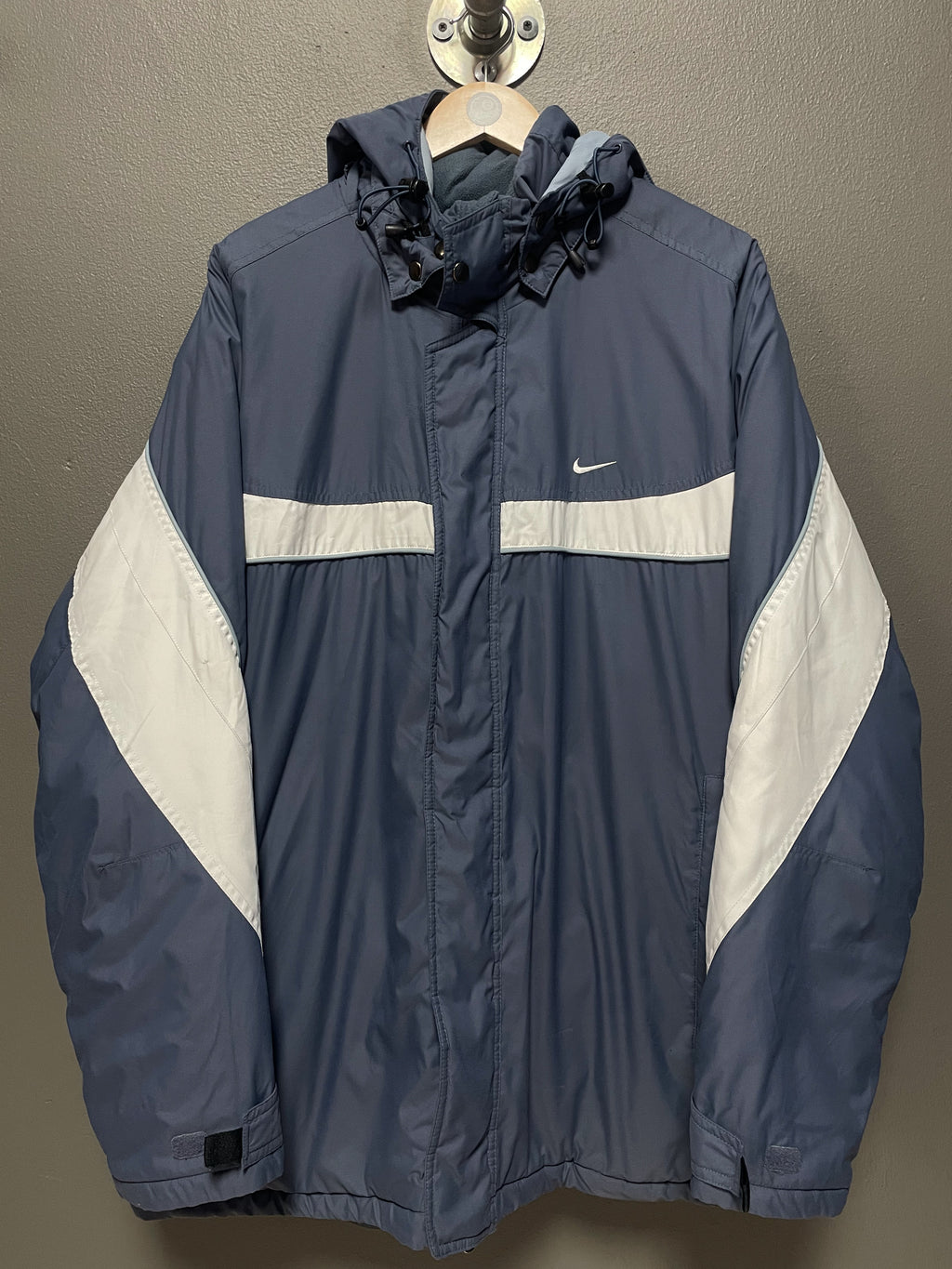 Nike Padded Hooded Jacket - Extra Large