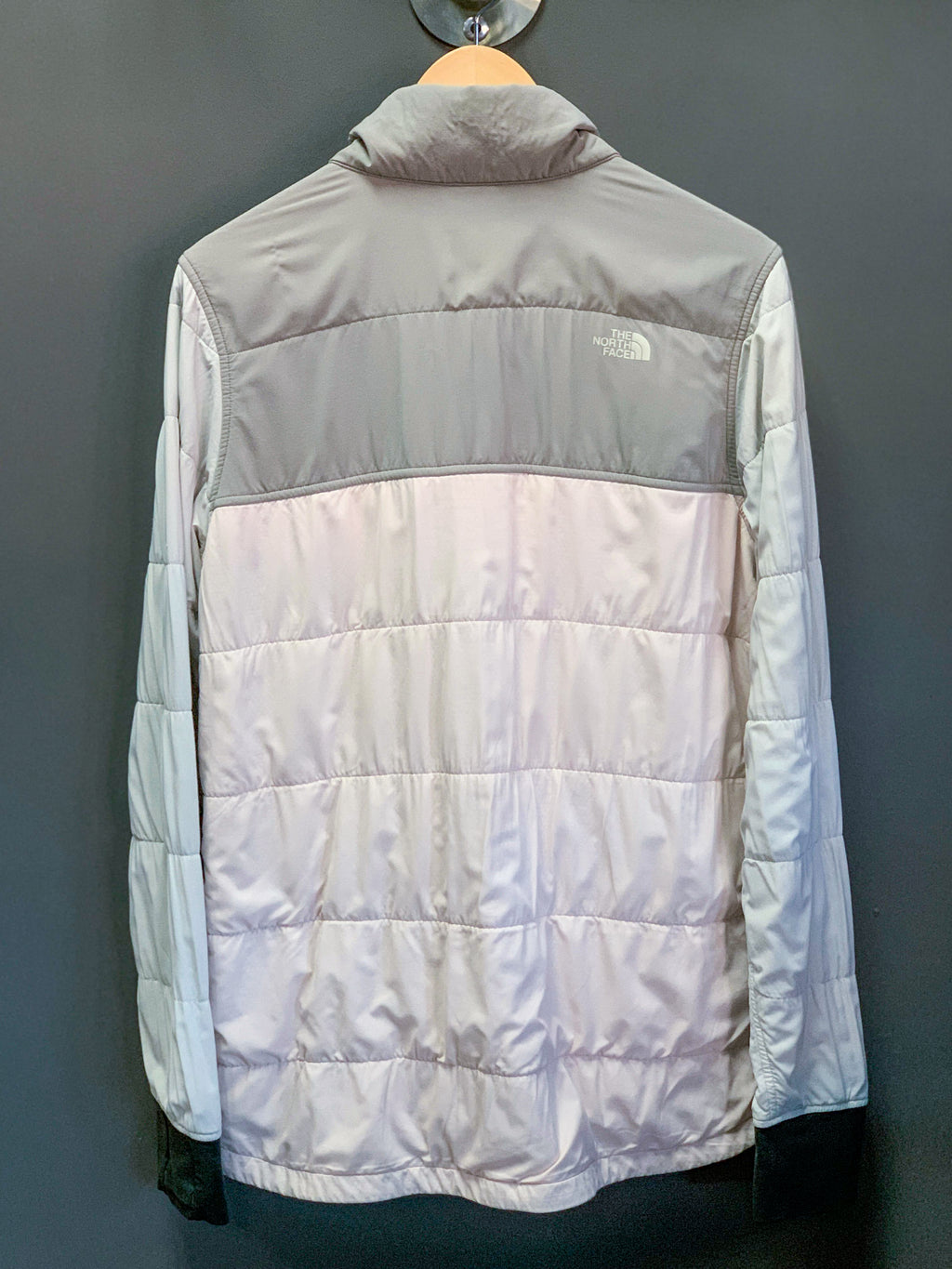 North Face Ladies Pullover Jacket - Large