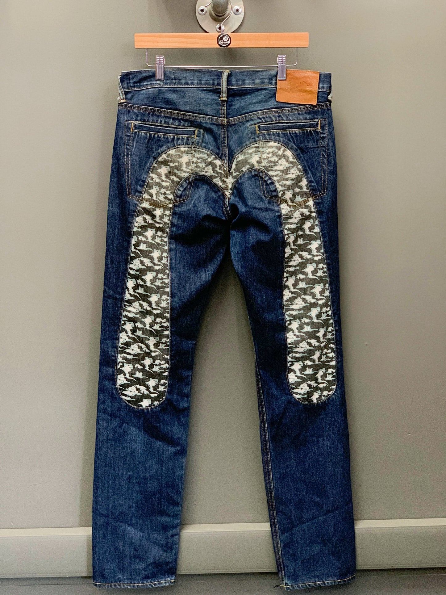 Evisu Japan Denim Jeans - Size 33 (Medium)