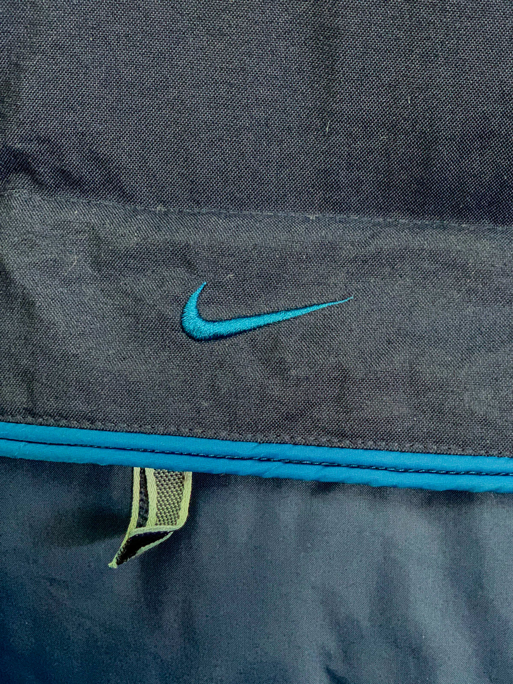 Nike Swoosh Down Puffer Jacket - Extra Large