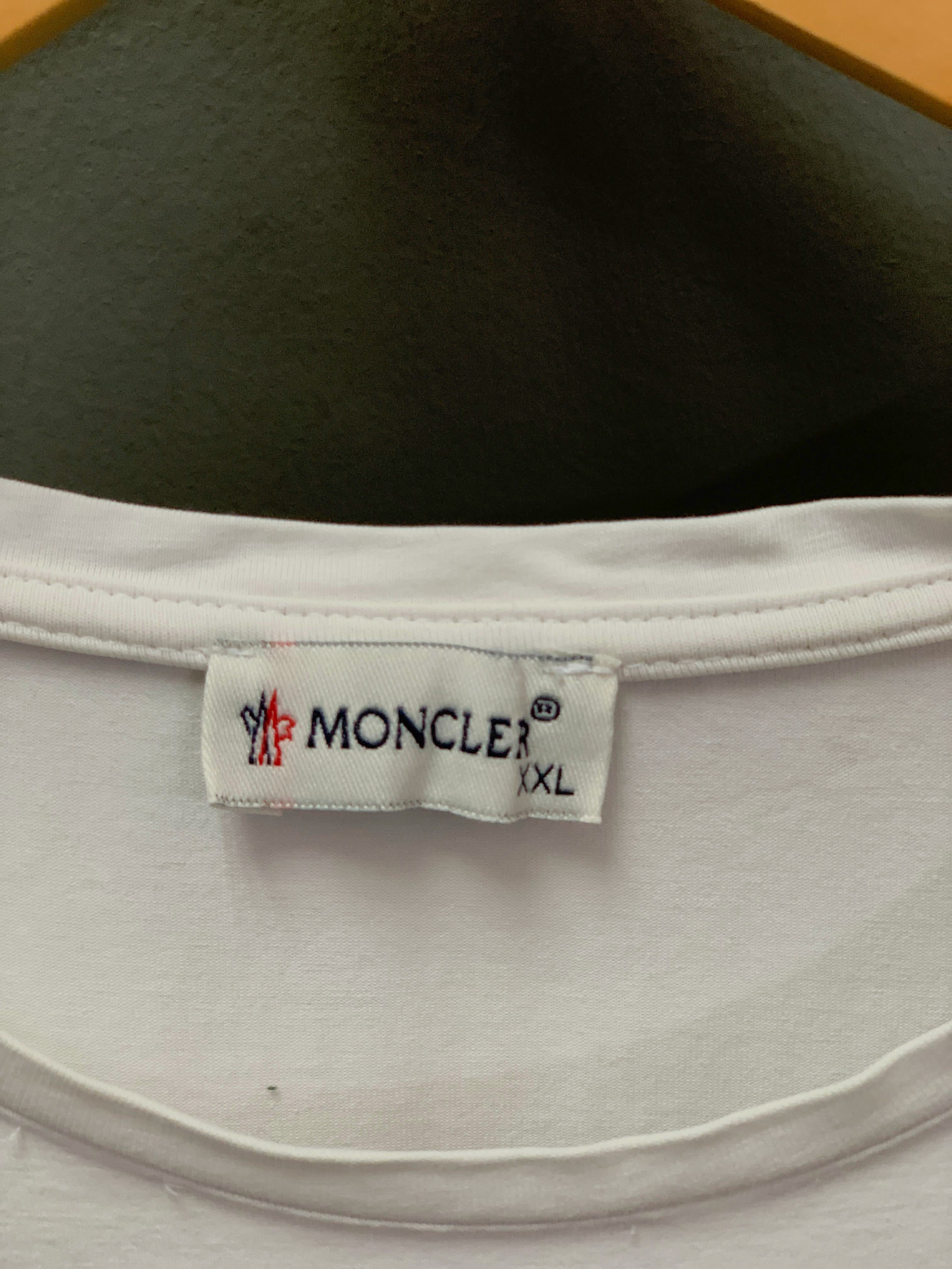 Moncler Logo Tee - Extra Large