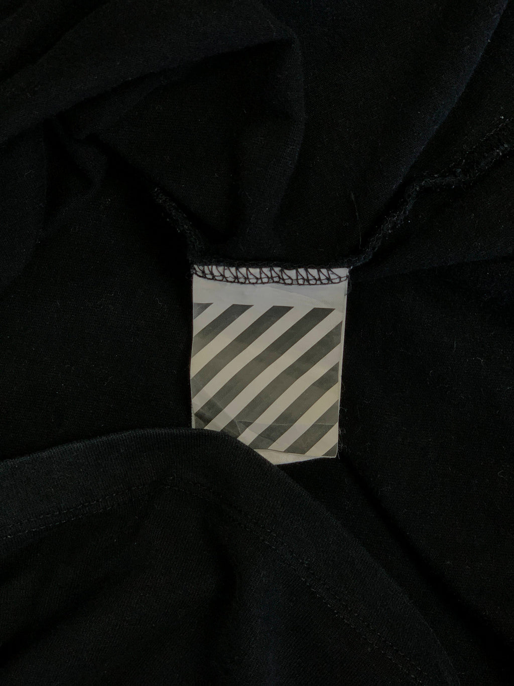 OFF-White Cabbin Baggage Tee - Large