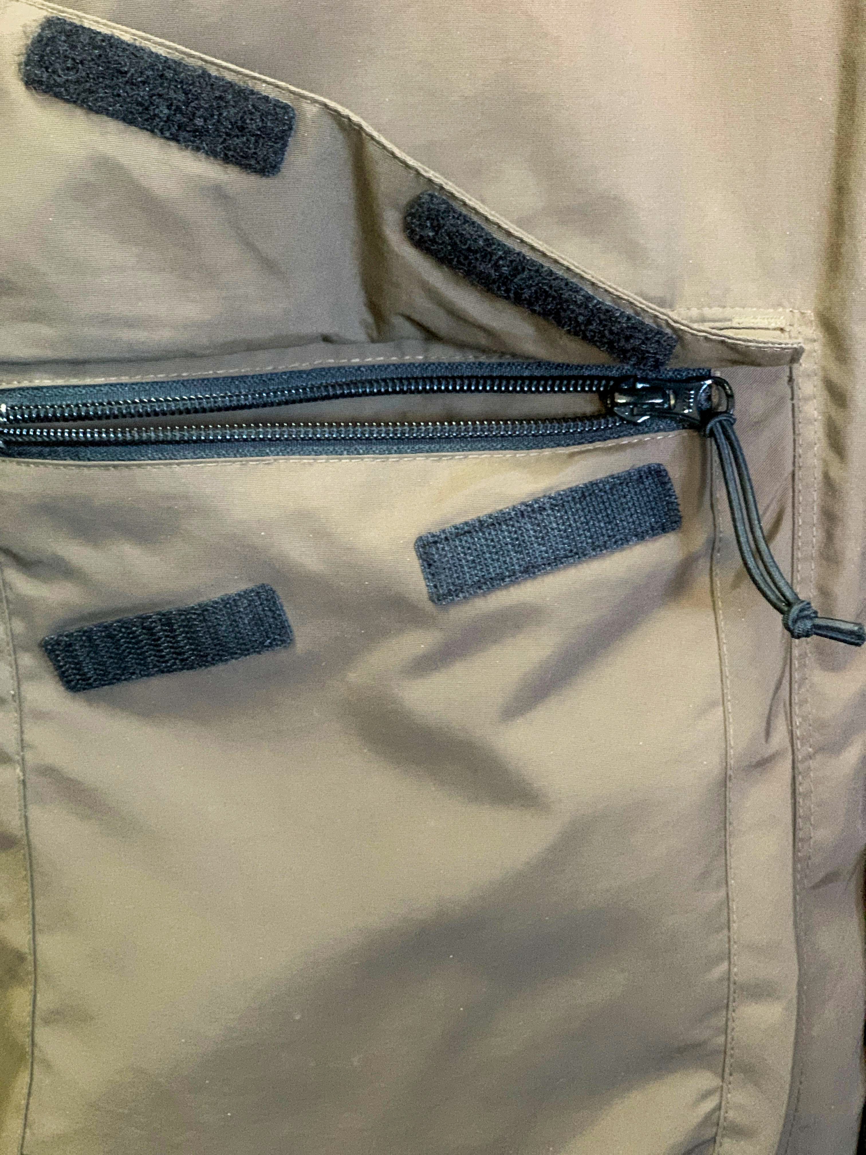 Carhartt Shield Jacket - Large