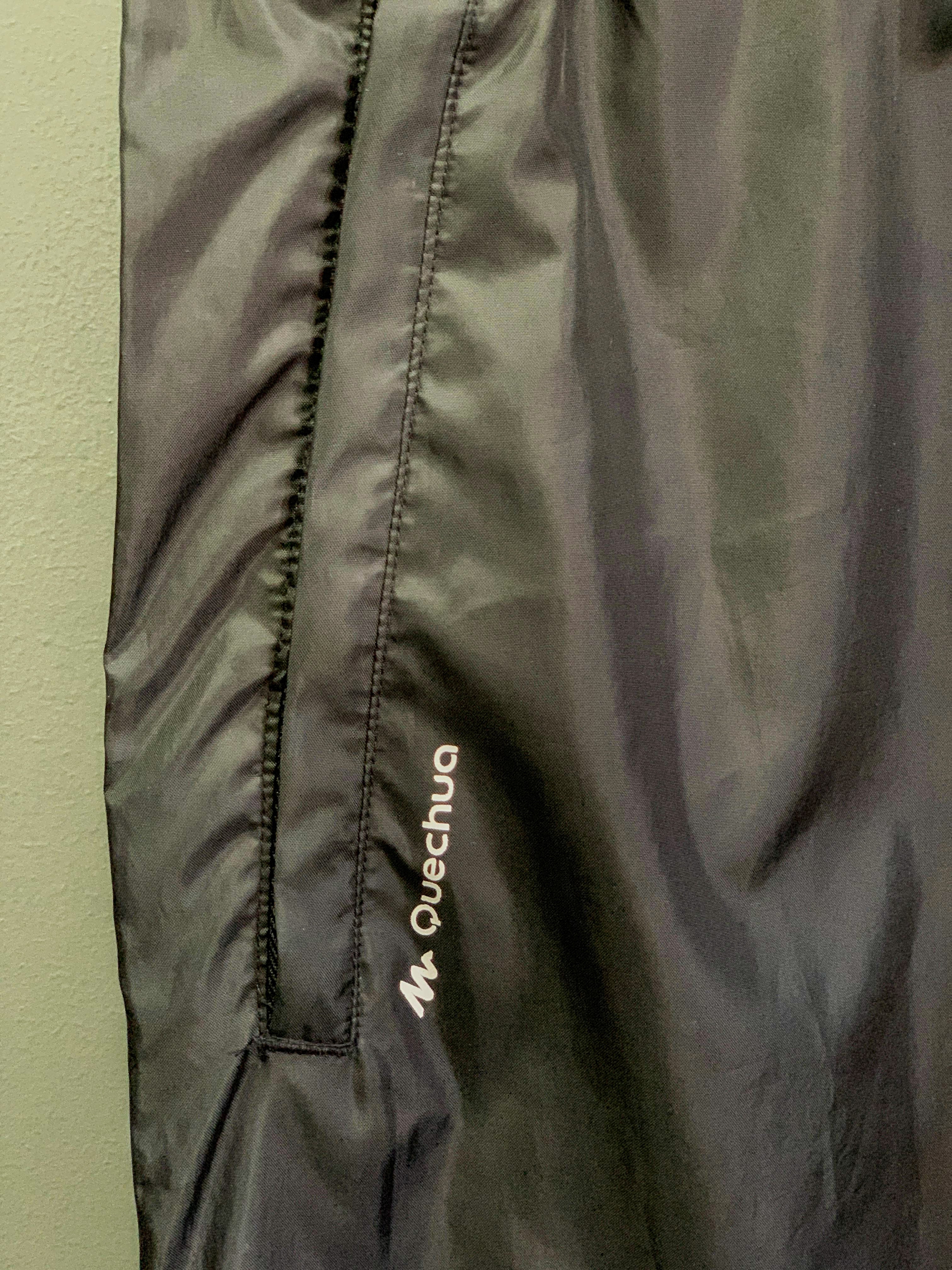 Quecha Waterproof Trackpants - Small