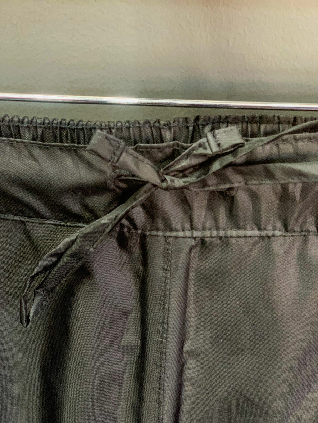 Quecha Waterproof Trackpants - Small