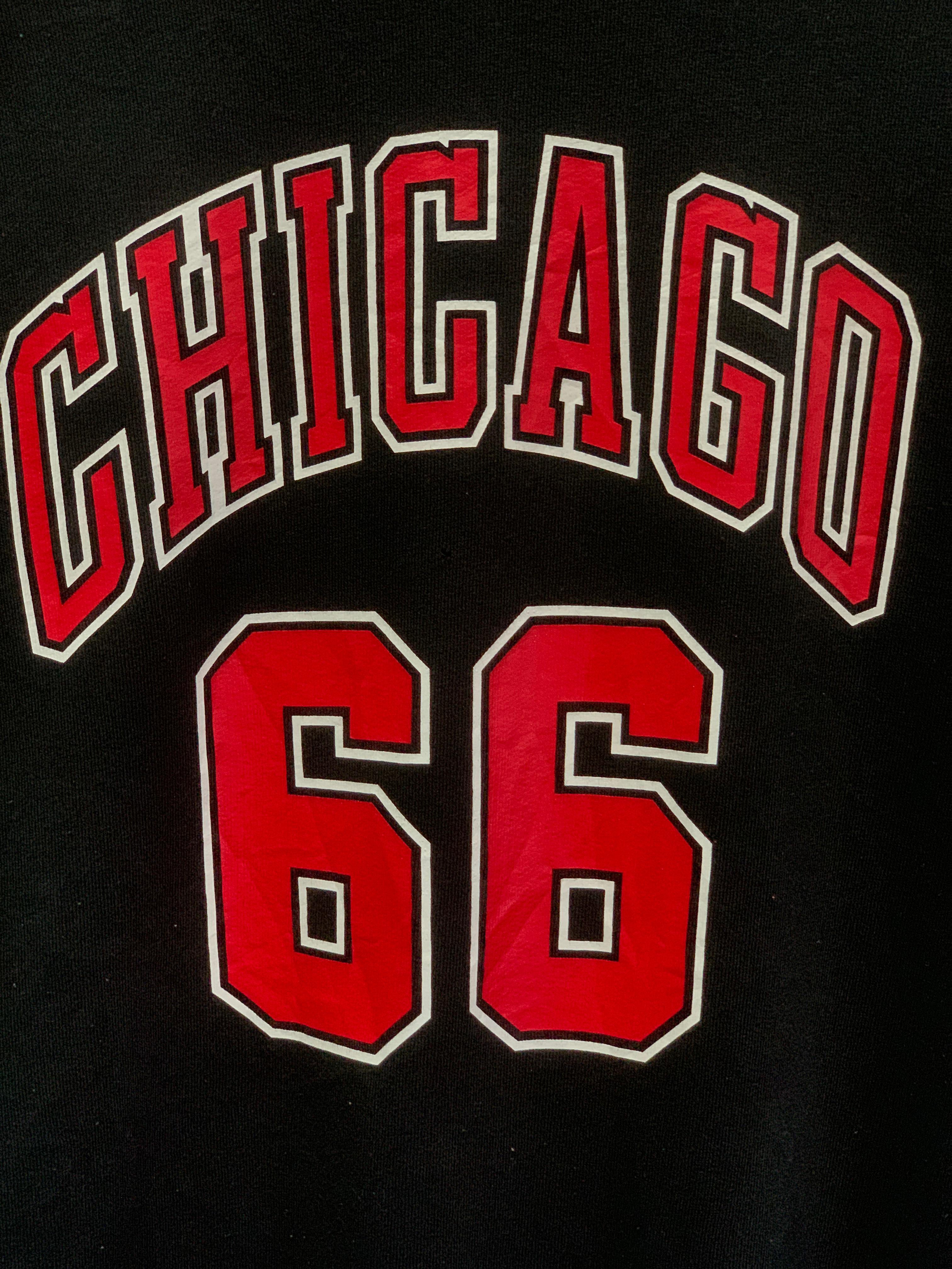 New Era Chicago Bulls 66 Sweater - Medium